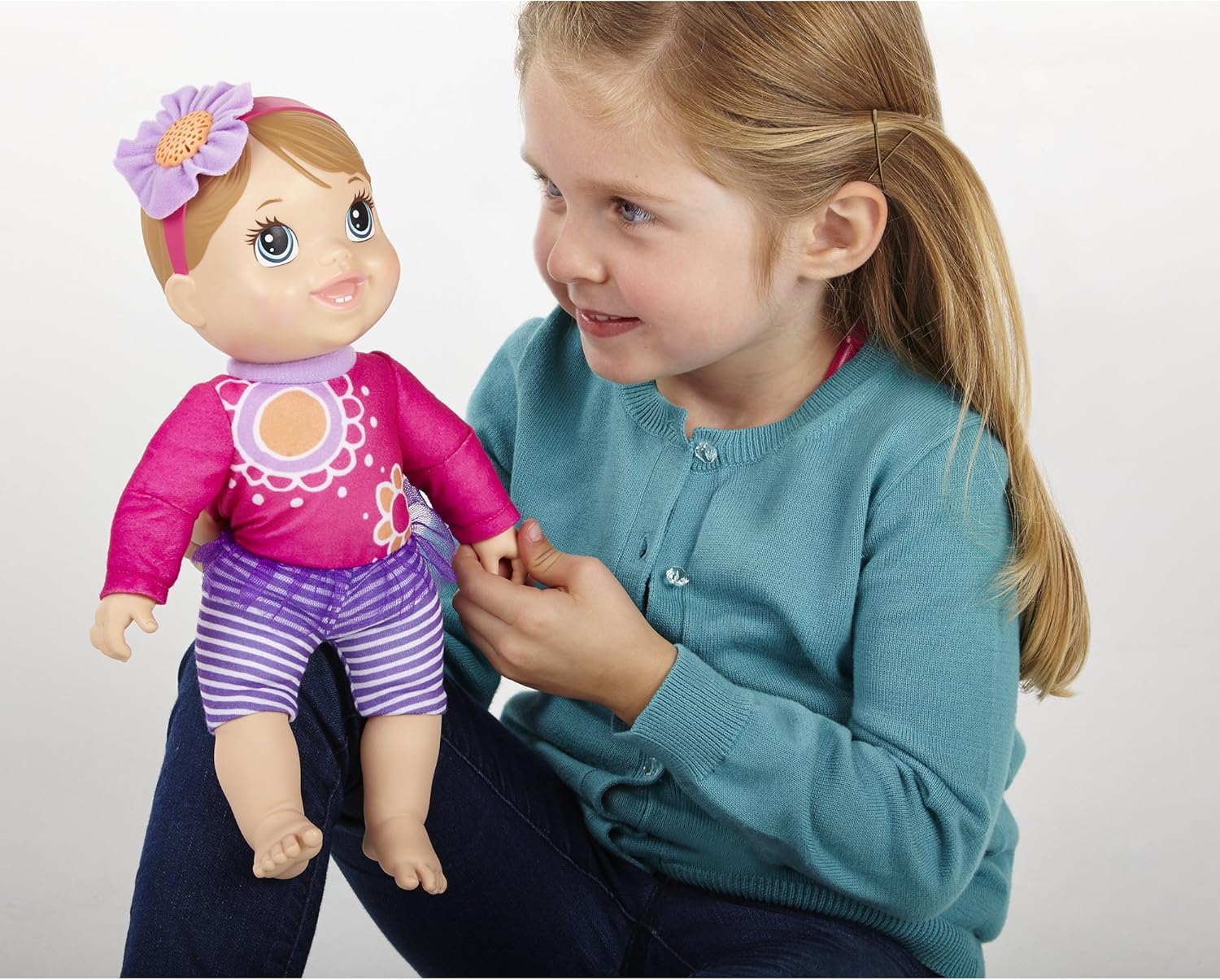 baby alive plays and giggles