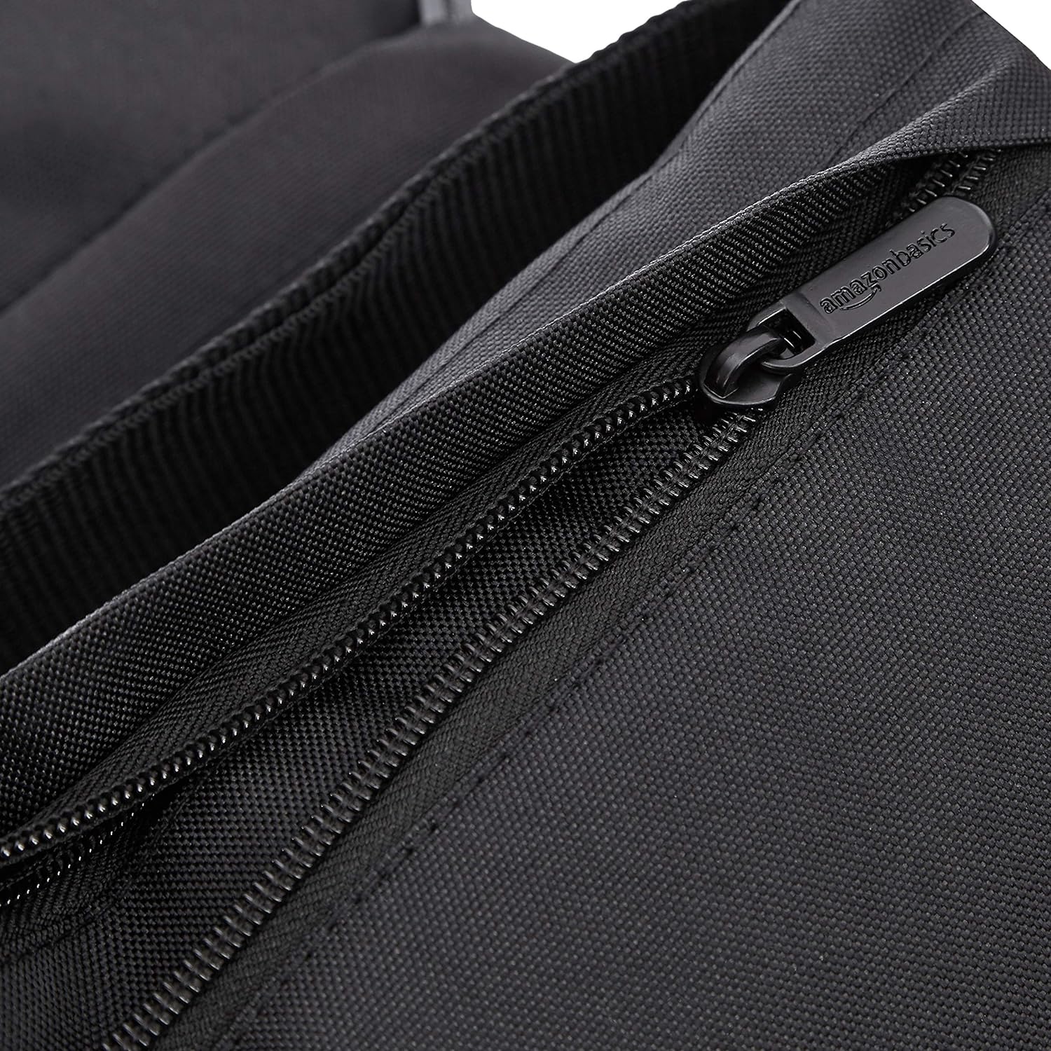 Amazon Basics 4-Pack Photographic Empty Sandbag Set for Light Stands Reflectors, Softboxes and Photo Studio, Max Load 9kg, Black - Image 5