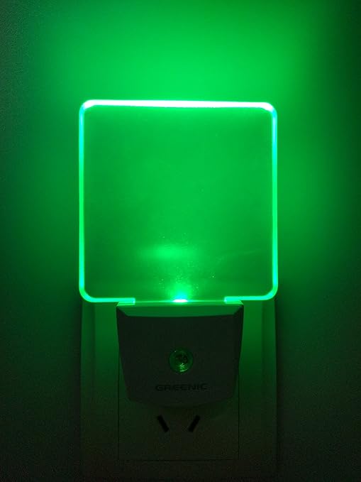 GREENIC Night Light,Dusk to Dawn Light Sensor,Automatic Plug in LED
