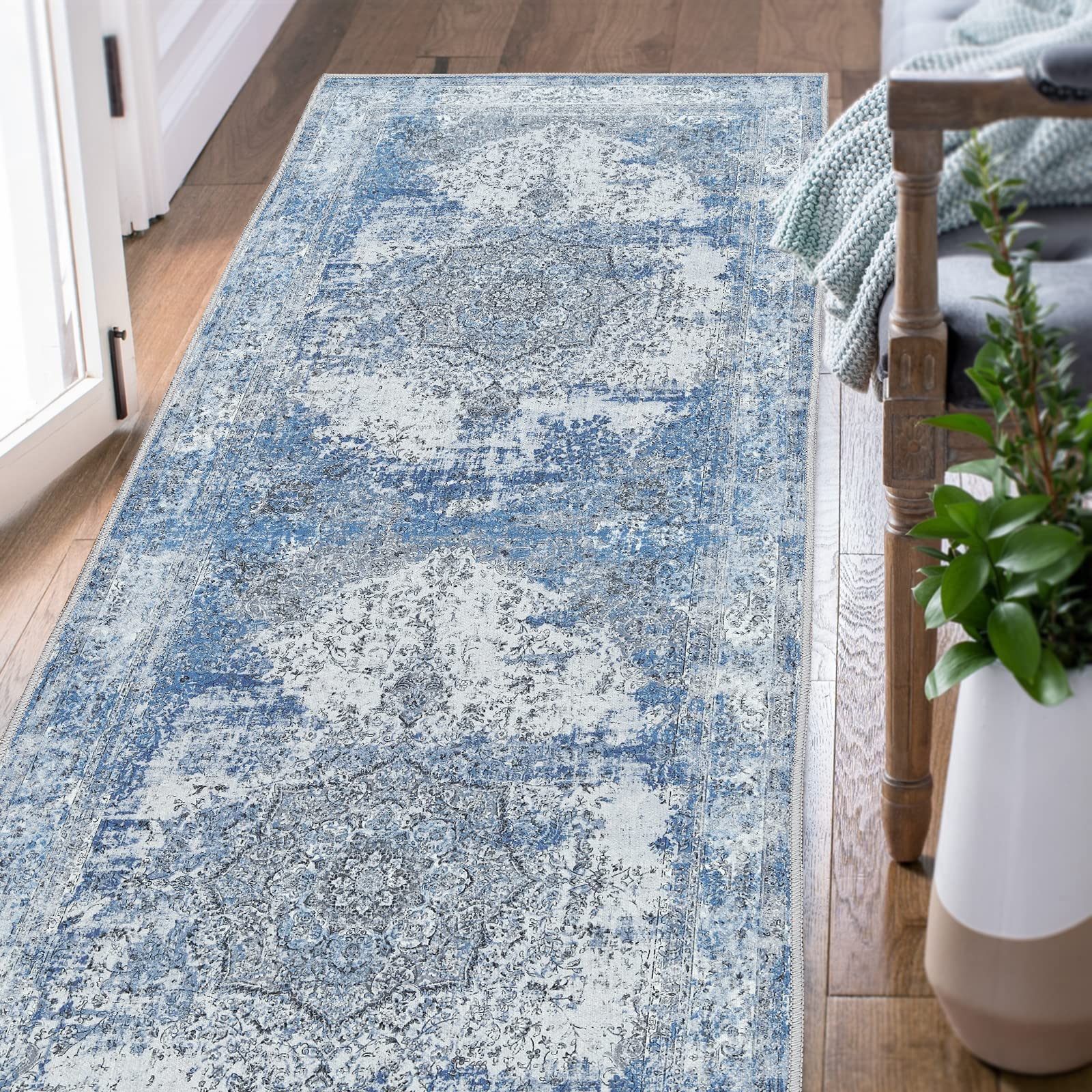 TOPICK Runner Rug Washable Hallway Runner Floral Blue Kitchen Rug Lightweight Non Slip Carpet for Bathroom Bedroom Entrance 60x210cm