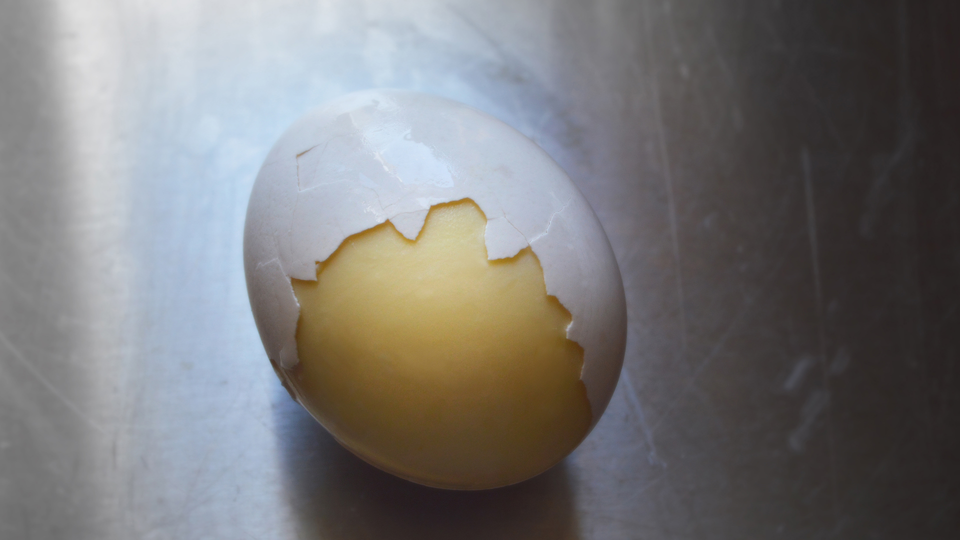 Mix and Scrambled Eggs Inside the Egg Shell PROKITCHEN Egg Scrambler