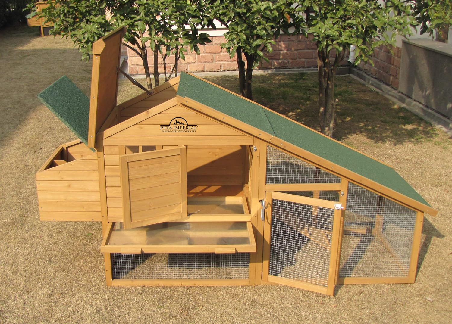 Pets Imperial Sandringham Extra Large Chicken Coop 223cm7ft 3ins Suitable For Up To 8 Birds Depending On Size