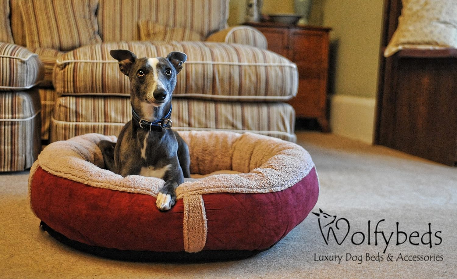Wolfybeds Luxury Wraparound Fleece Dog Bed Size Medium Amazon.co.uk