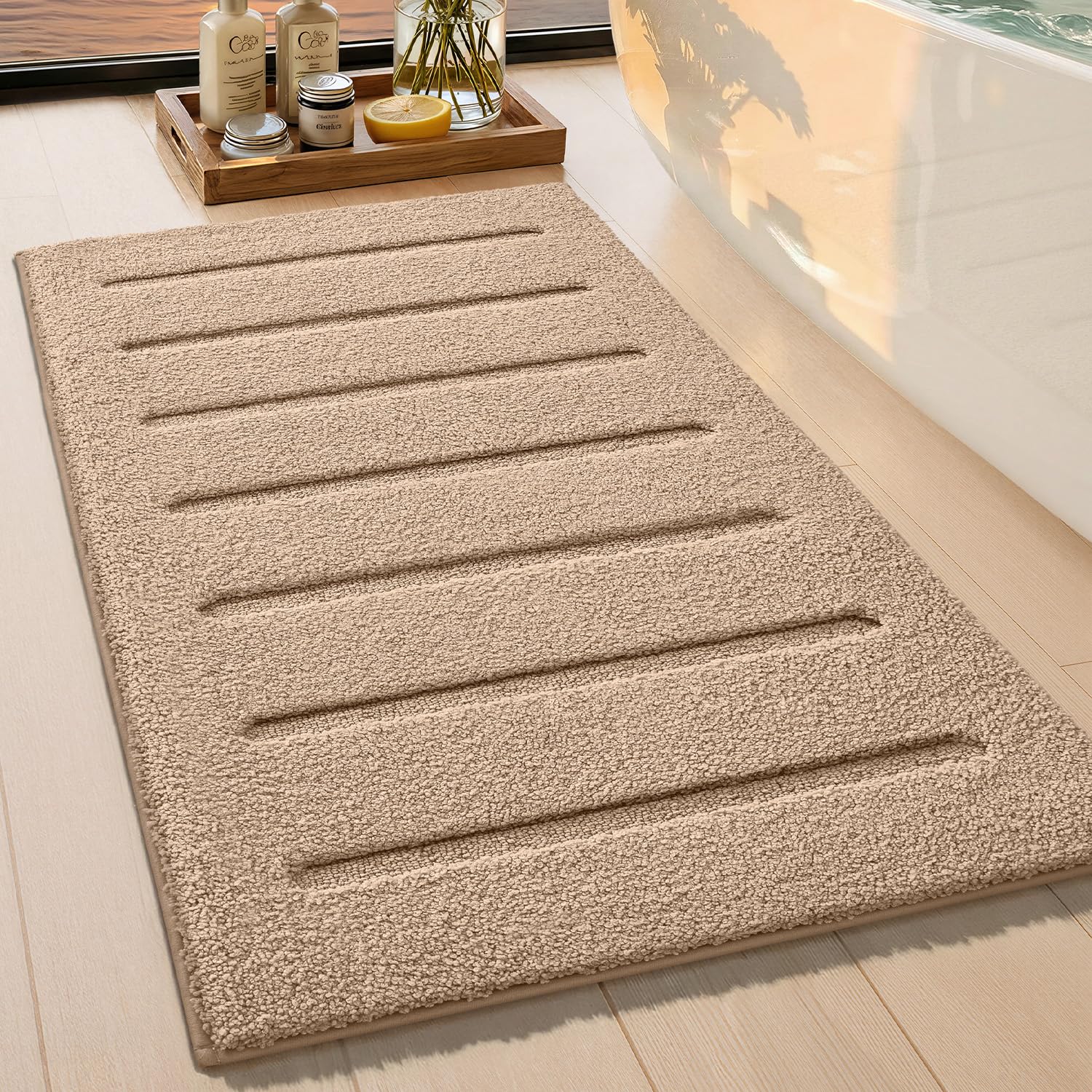 COLOR&GEOMETRY Bath Mat Non Slip 44 x 76 cm,Quick Dry Extra Soft Bathroom Mat for Bathroom Accessories,Microfiber Absorbent Bath Mats for Bathroom,Washable Shower Floor Rugs,Cream Beige