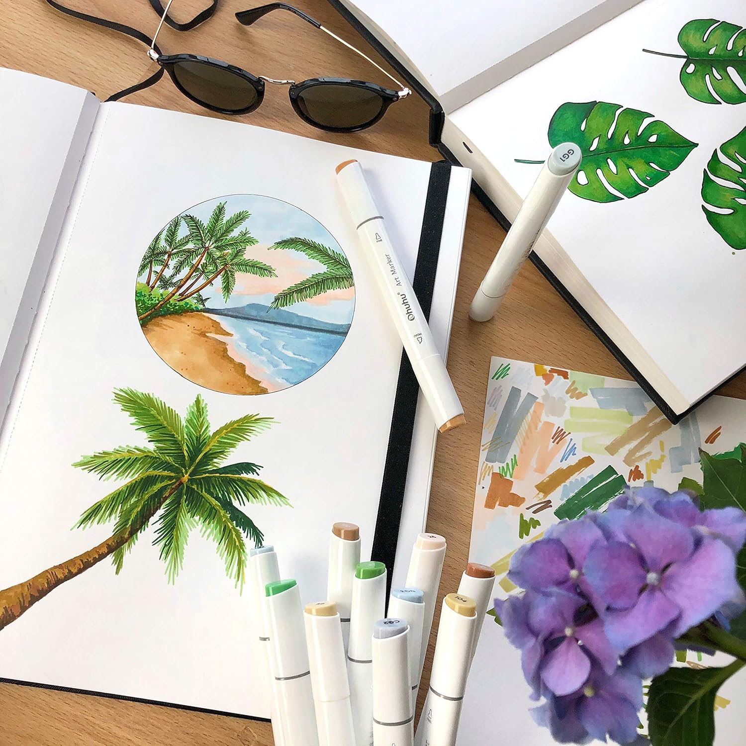 Ohuhu Marker Pads Art Sketchbook, 8.3"×8.3", Portable Square Size, 120 LB/200 GSM Drawing Papers, 78 Sheets/156 Pages, Hardcover Sketch Book, Specially Designed for Alcohol Markers Christmas: Office Products