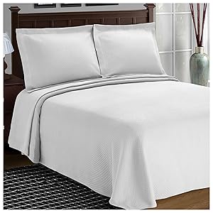 Superior Diamond Solitaire Jacquard Matelassé 100% Premium Cotton Bedspread with Matching Shams, Twin, White