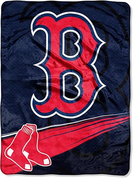 Amazon Com Mlb Boston Red Sox Speed Raschel Throw Blanket 60 X 80 Sports Fan Throw Blankets Clothing
