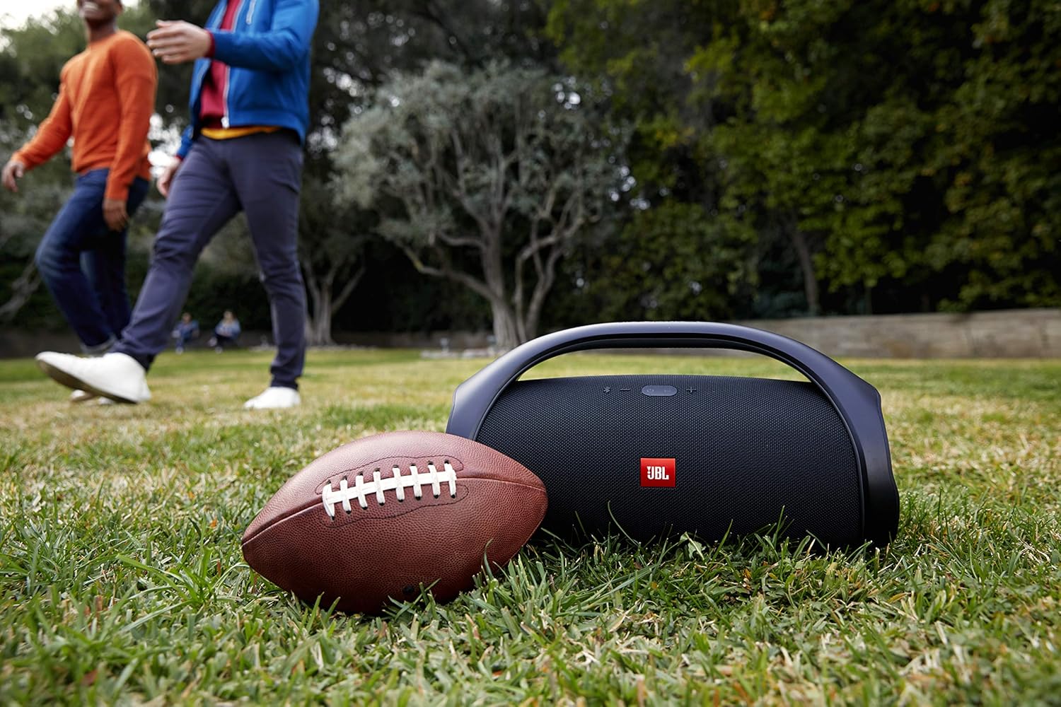 JBL Boombox vs Boombox 2, The Comparison and Review