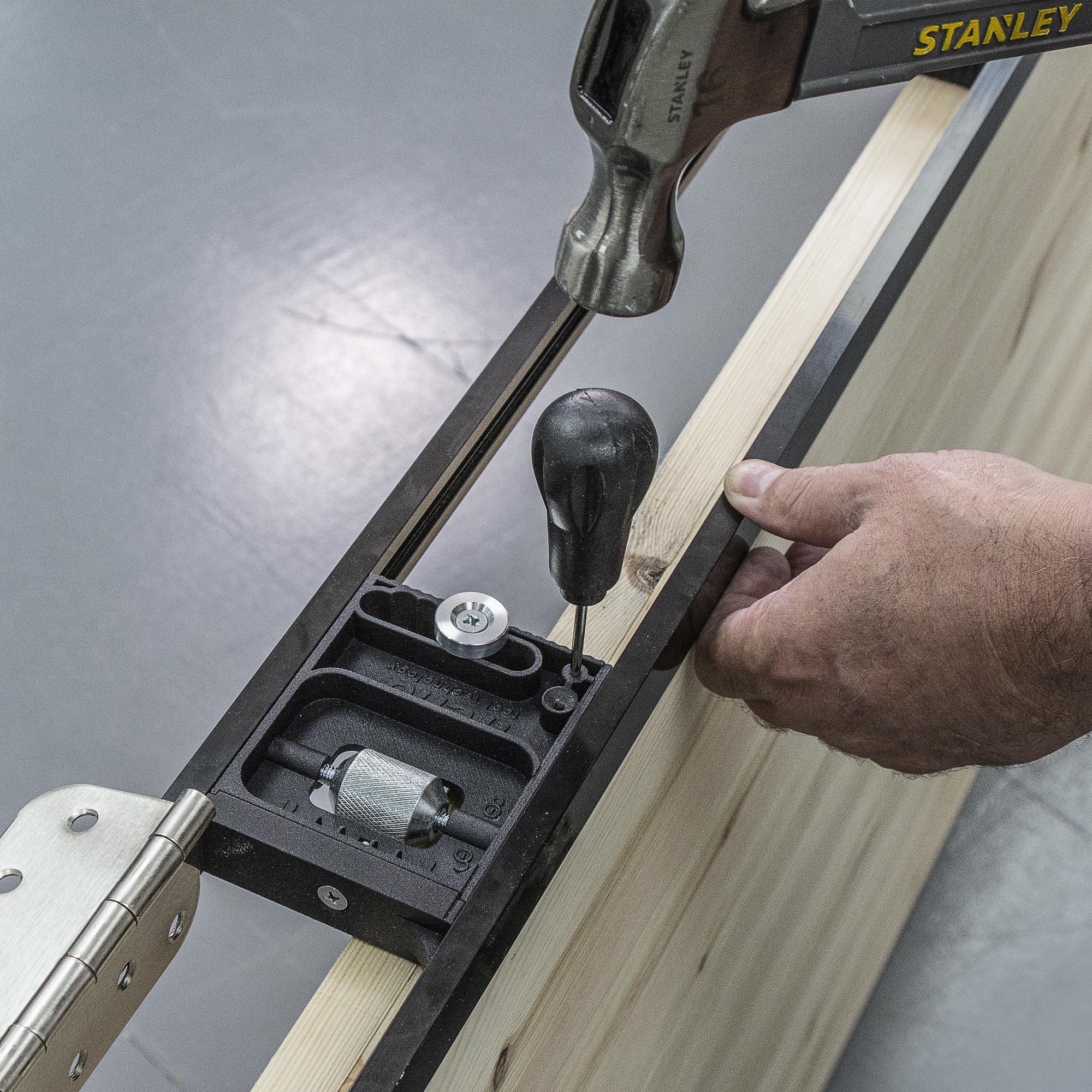 Trend 9ft AnyDoor Butt Hinge Template Kit, Quickly and Accurately Recess Square and Radius Hinges in Timber Doors & Frames, H/JIG/D9
