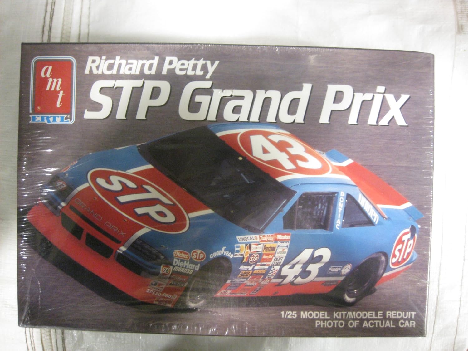 richard petty model car