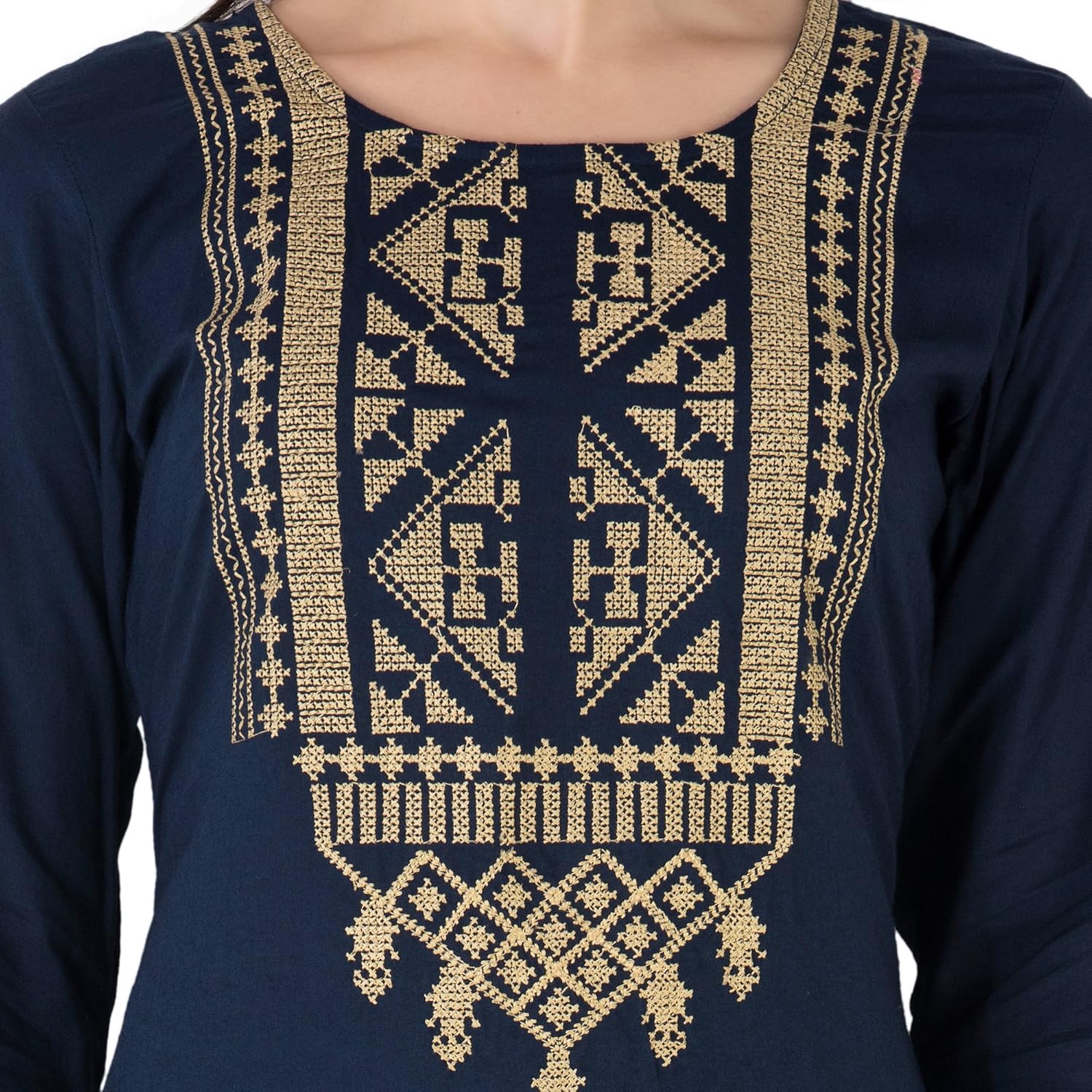 m&d women's embroidered cotton straight kurti