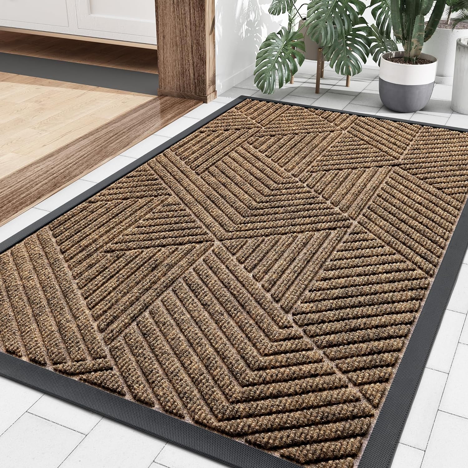 smiry Door Mat, Heavy Duty Door Matts Indoor Outdoor, Dirt Trapper Easy Clean Doormat, Non Slip Floor Mat for Front Door, Entrance, 43 x 76 cm, Brown