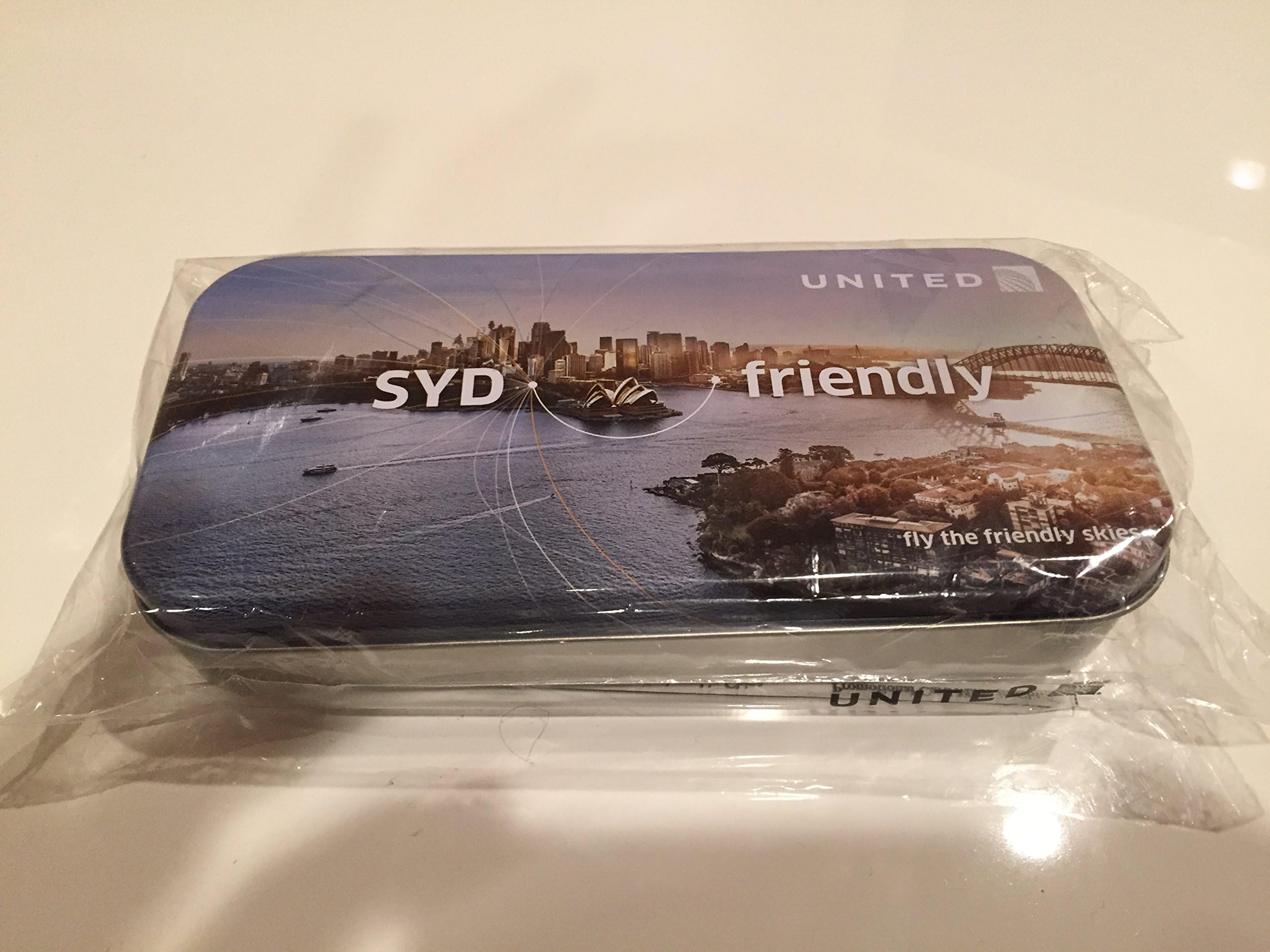 United Airlines Limited Edition Special Amenity Kit - Sidney Design