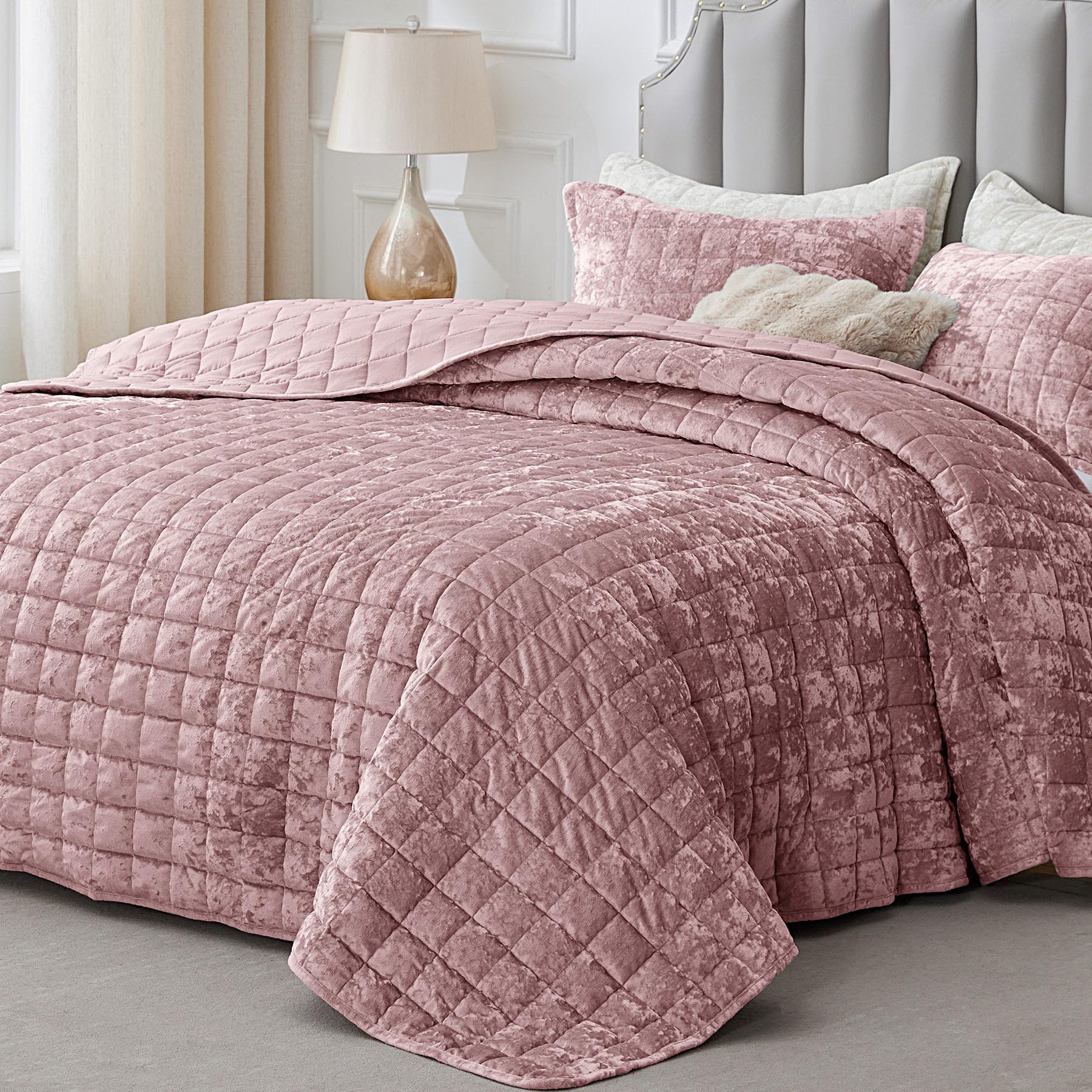 Photo 1 of BEDELITE Velvet Quilt Set Queen Size - Luxury Velvet Comforter Bedding Set 3 Pieces, Soft Cozy Dusty Pink Oversized Bedspread Coverlet for All Seasons with 2 Pillow Shams