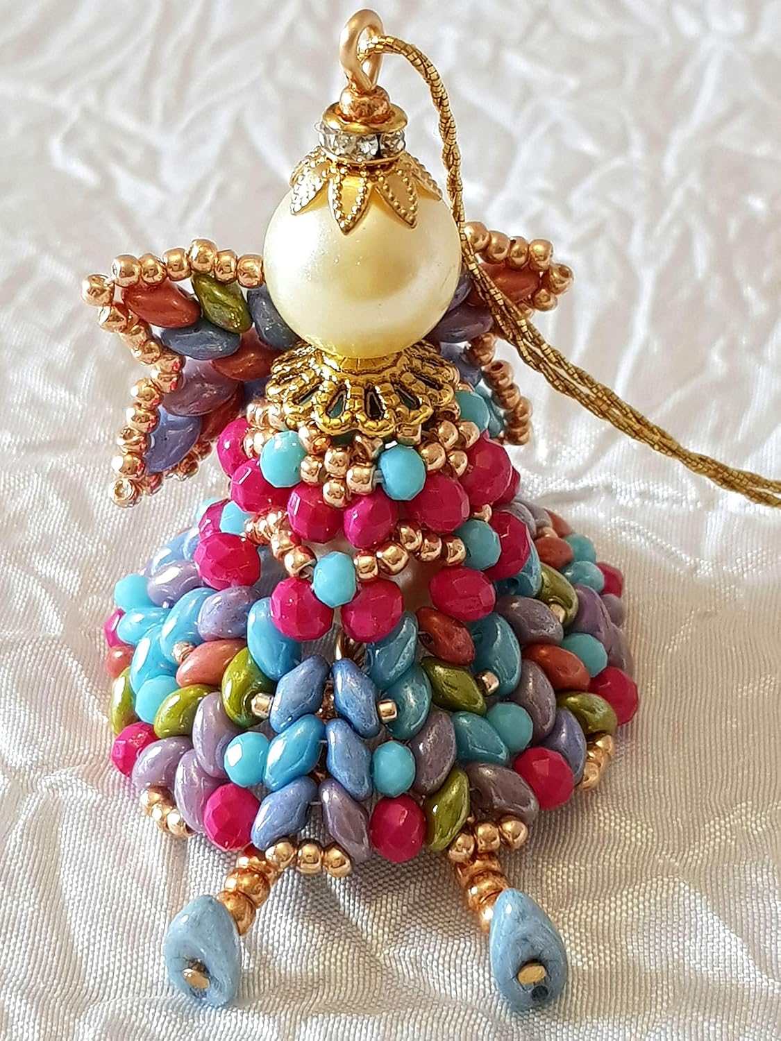 Albero Di Natale Kanzashi.Decorazioni Artigianali Per Albero Di Natale Angelo Haniel Realizzato Con Perline Vari Tipi E Grandezze Cristallo Tecnica Tessitura Perline Peyote Colori Mix Amazon It Handmade