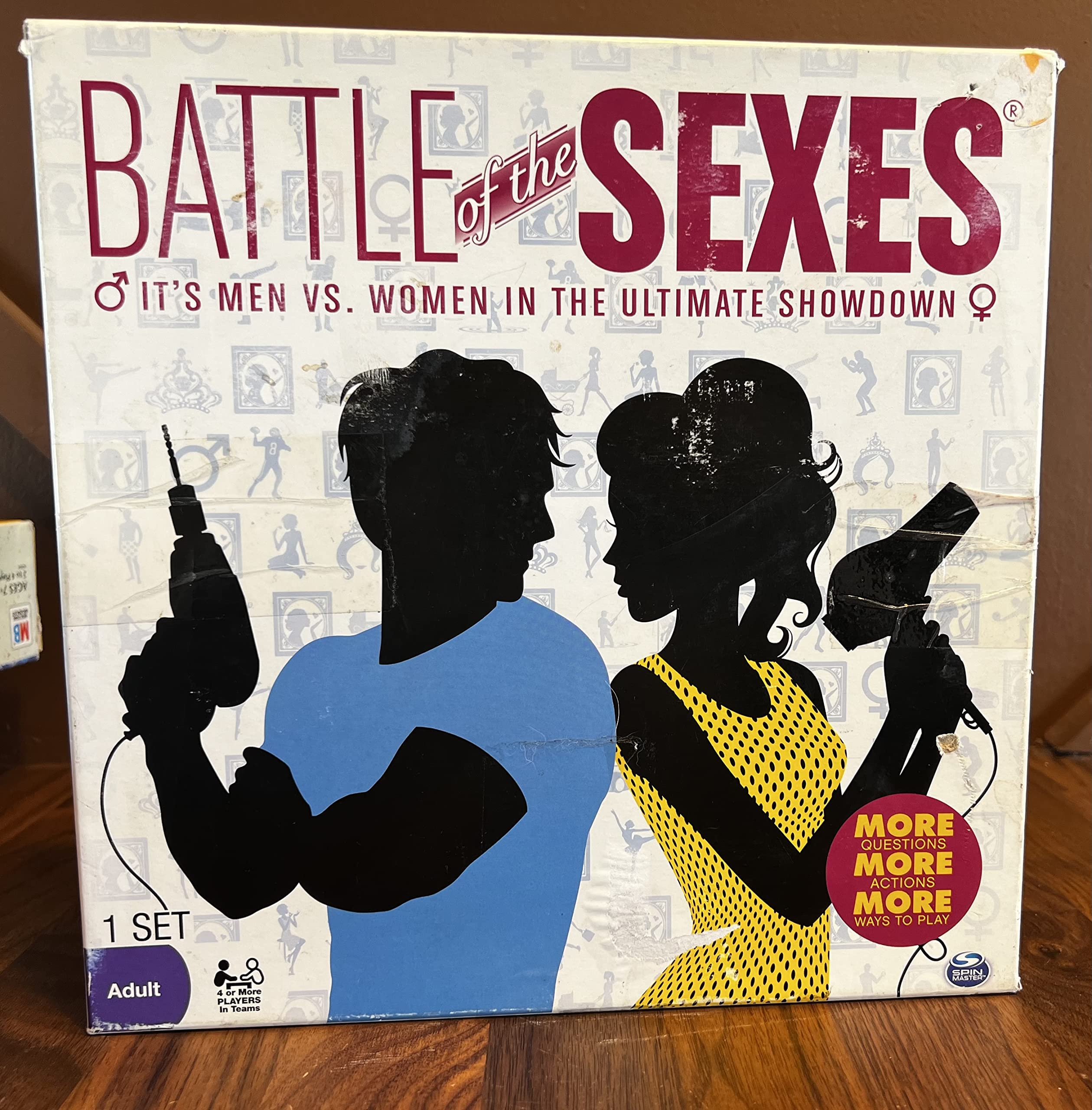 SpinMaster Battle Of The Sexes Board Game
