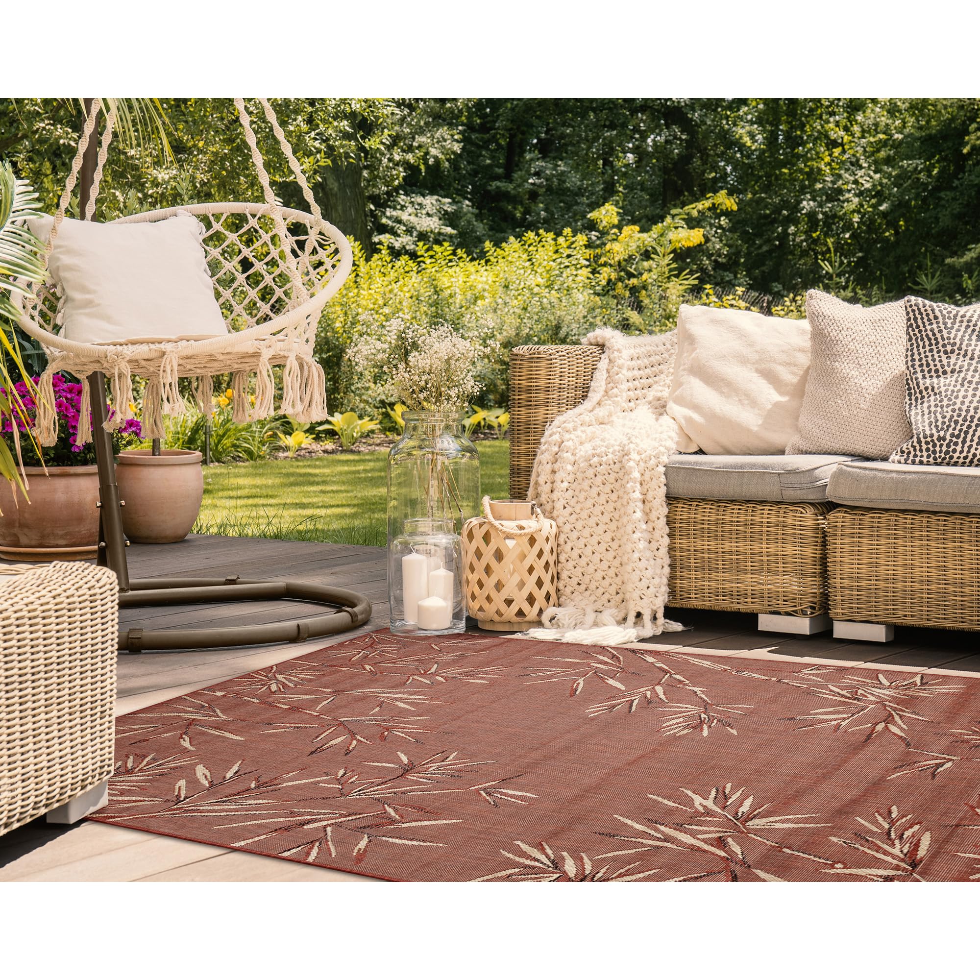 Photo 1 of Liora Manne Carmel Indoor/Outdoor Power Loomed Synthetic Blend Low Profile Area Rug - Transitional Border Botanical Leaf Decorative (Bamboo Border Chili) (3'3" x 4'11")
