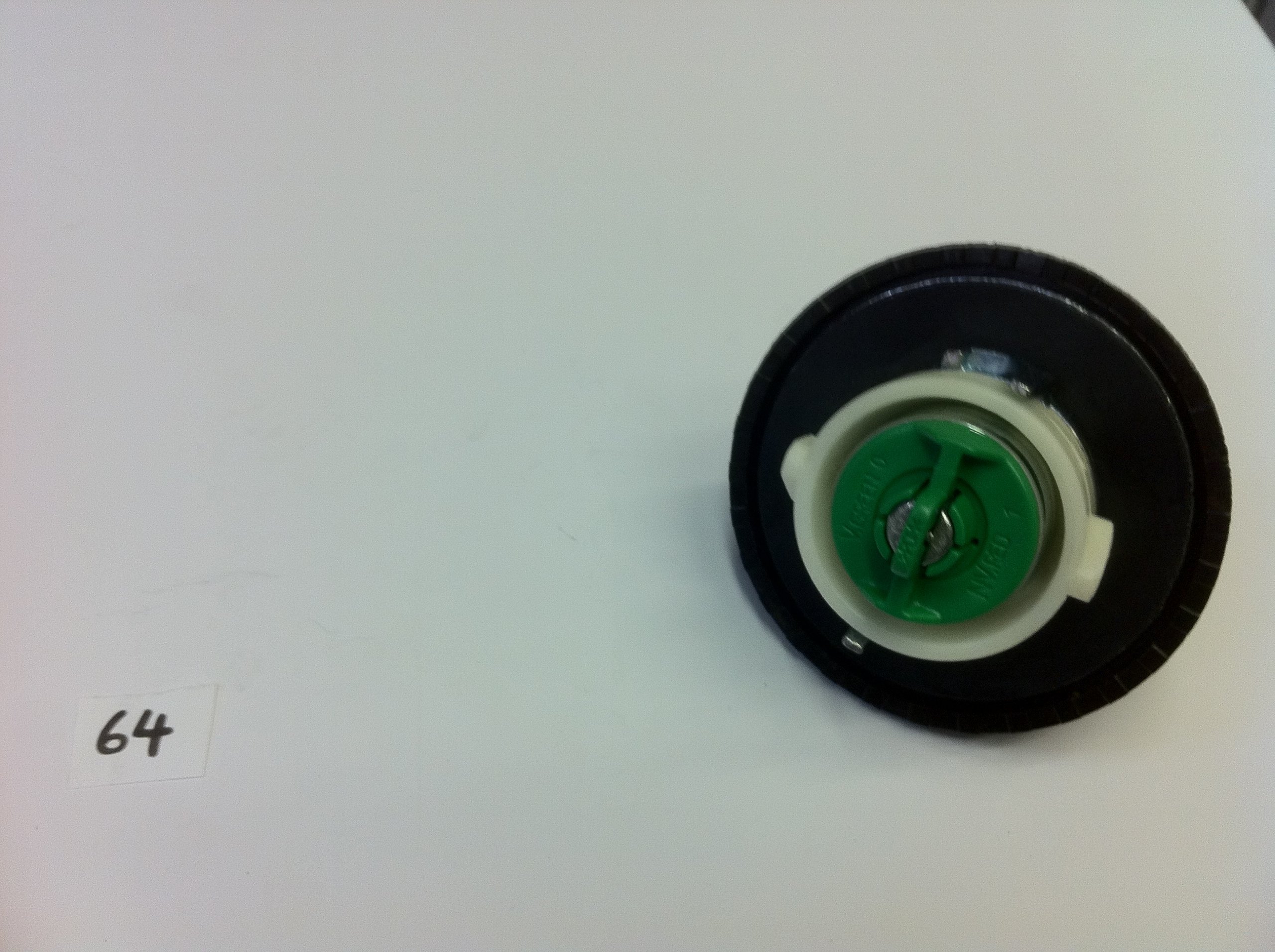 LOCKING PETROL FUEL CAP for IVECO DAILY 1999 on