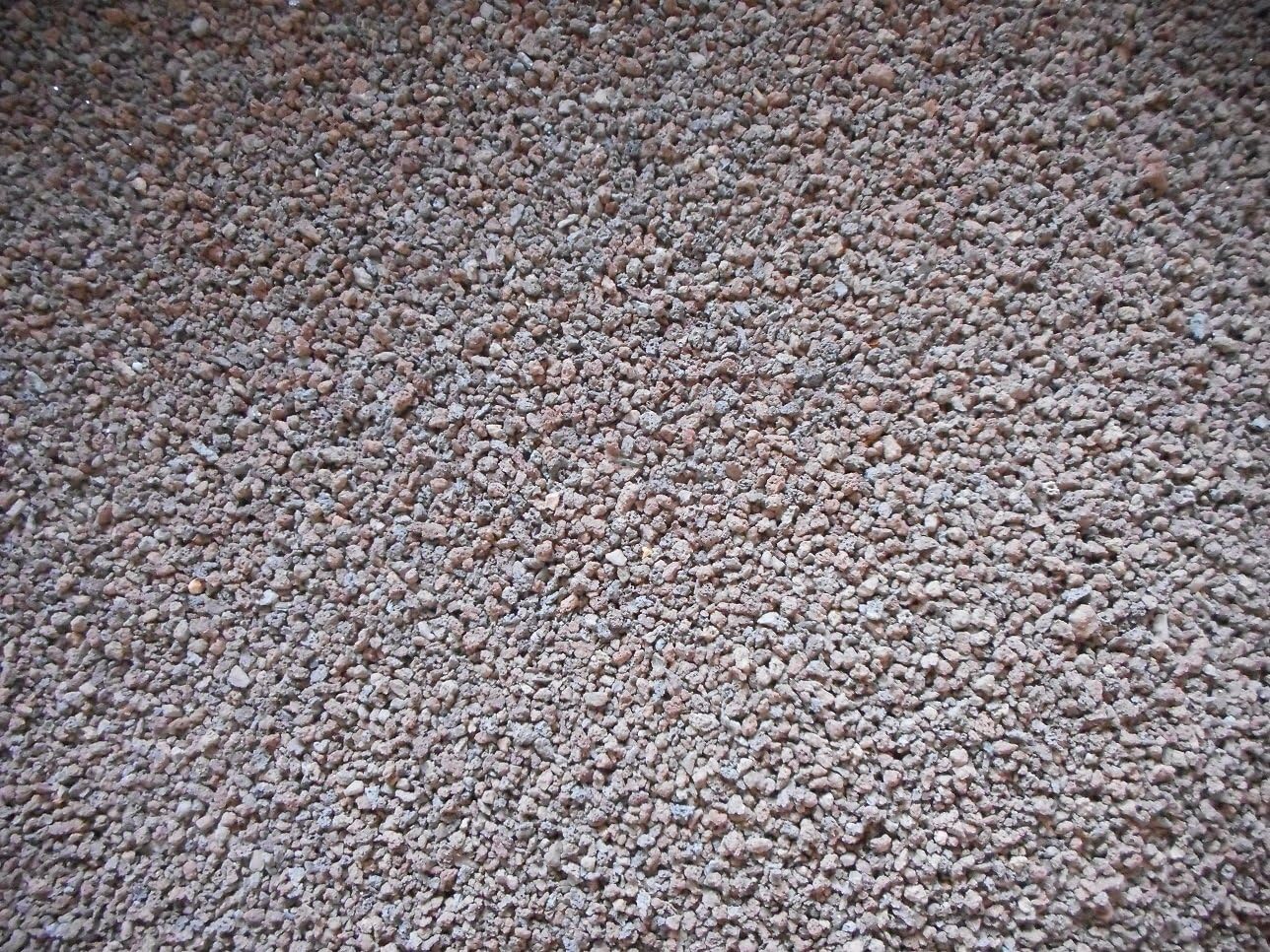 200 kg lava 1-5 mm eco-friendly winter grit