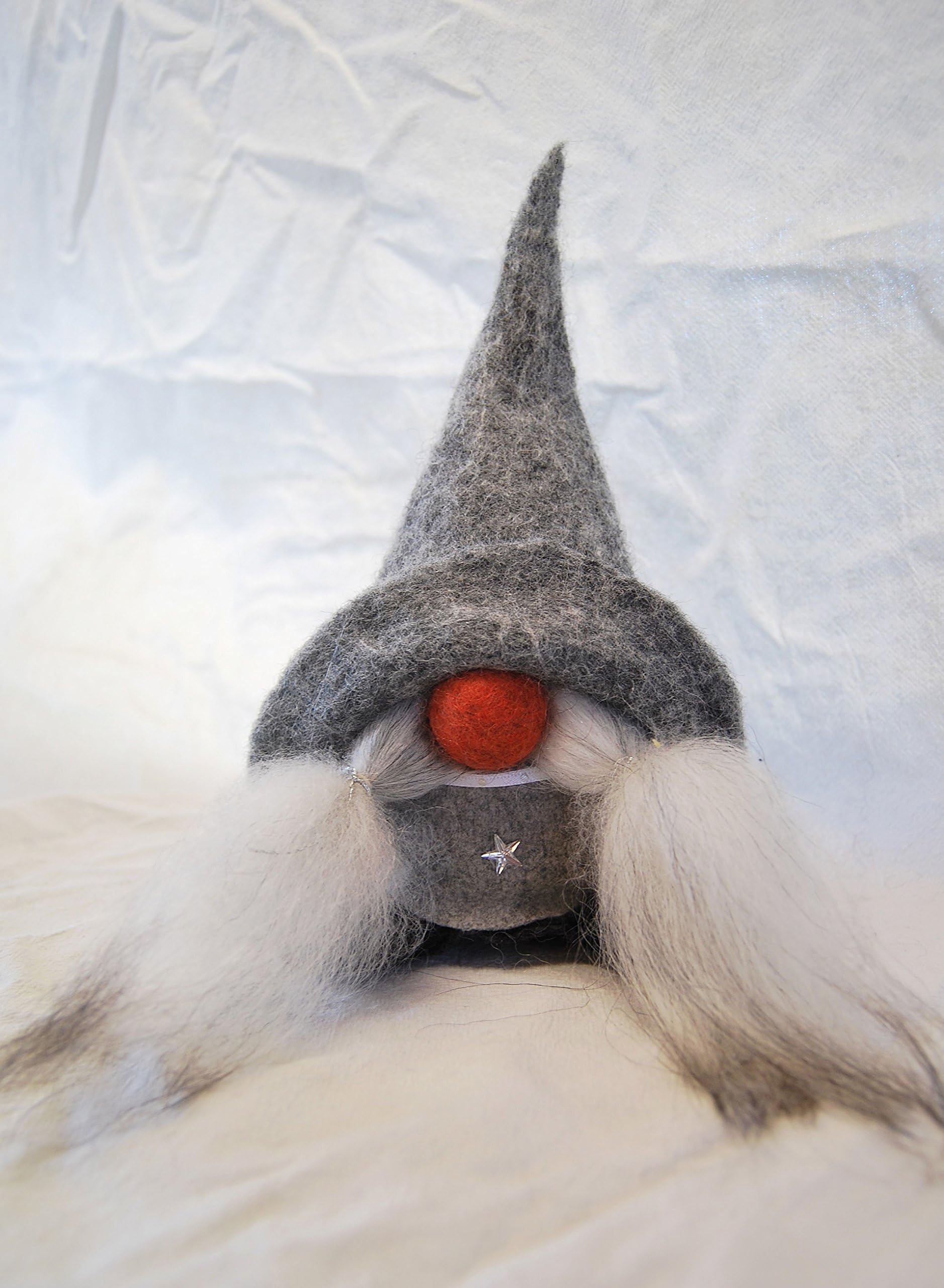 Åsas Tomte Bod Swedish Felt Gnome Selma, Grey with Silver Star