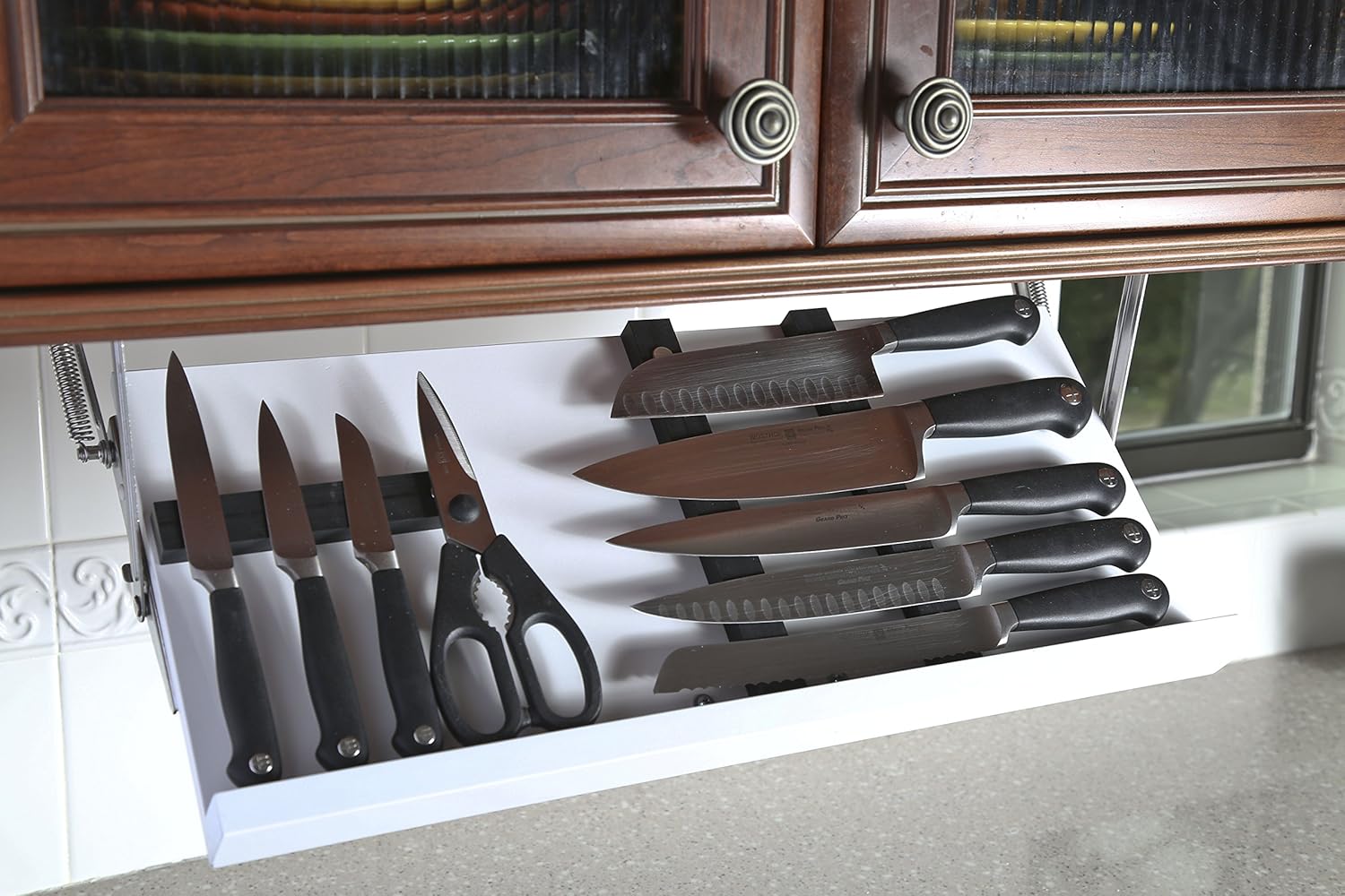 Best kitchen knife pilot