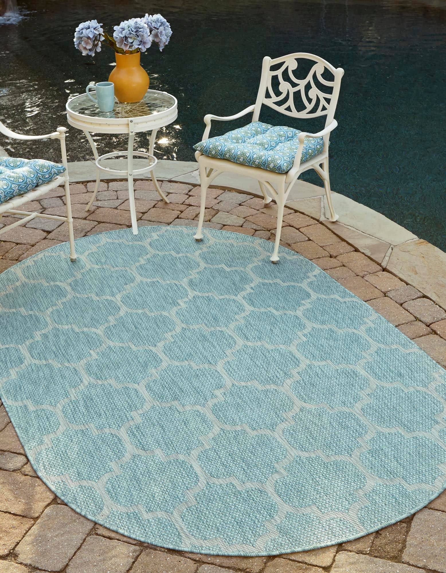 Unique Loom Outdoor Trellis Collection Area Rug (7' 10" x 10' Oval, Aquamarine/ Gray) Image
