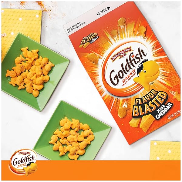 GOLDFISH FLAVOR BLASTED XTRA CHEDDAR CHEESE CRACKERS, 27.3 OZ CARTON