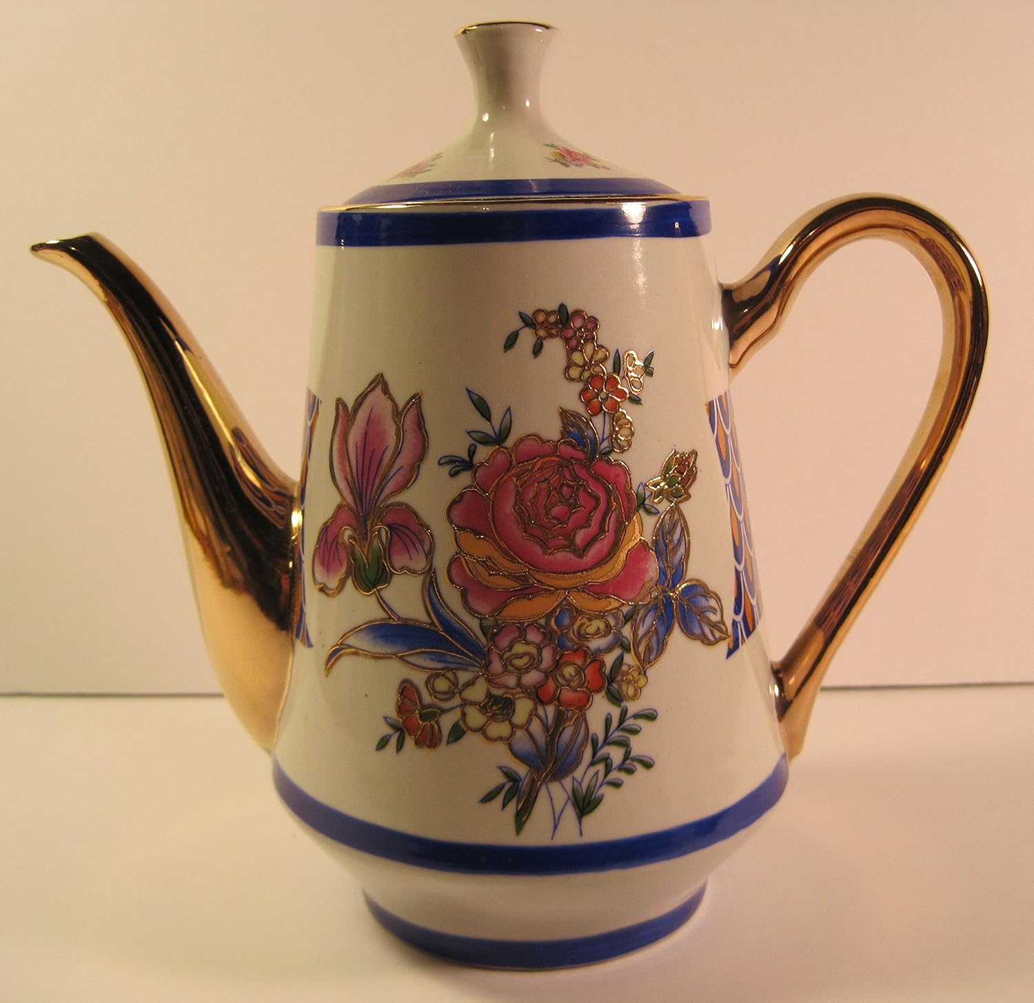 Tea Pot, Floral Design, Gold Accents, Porcelain, Vintage