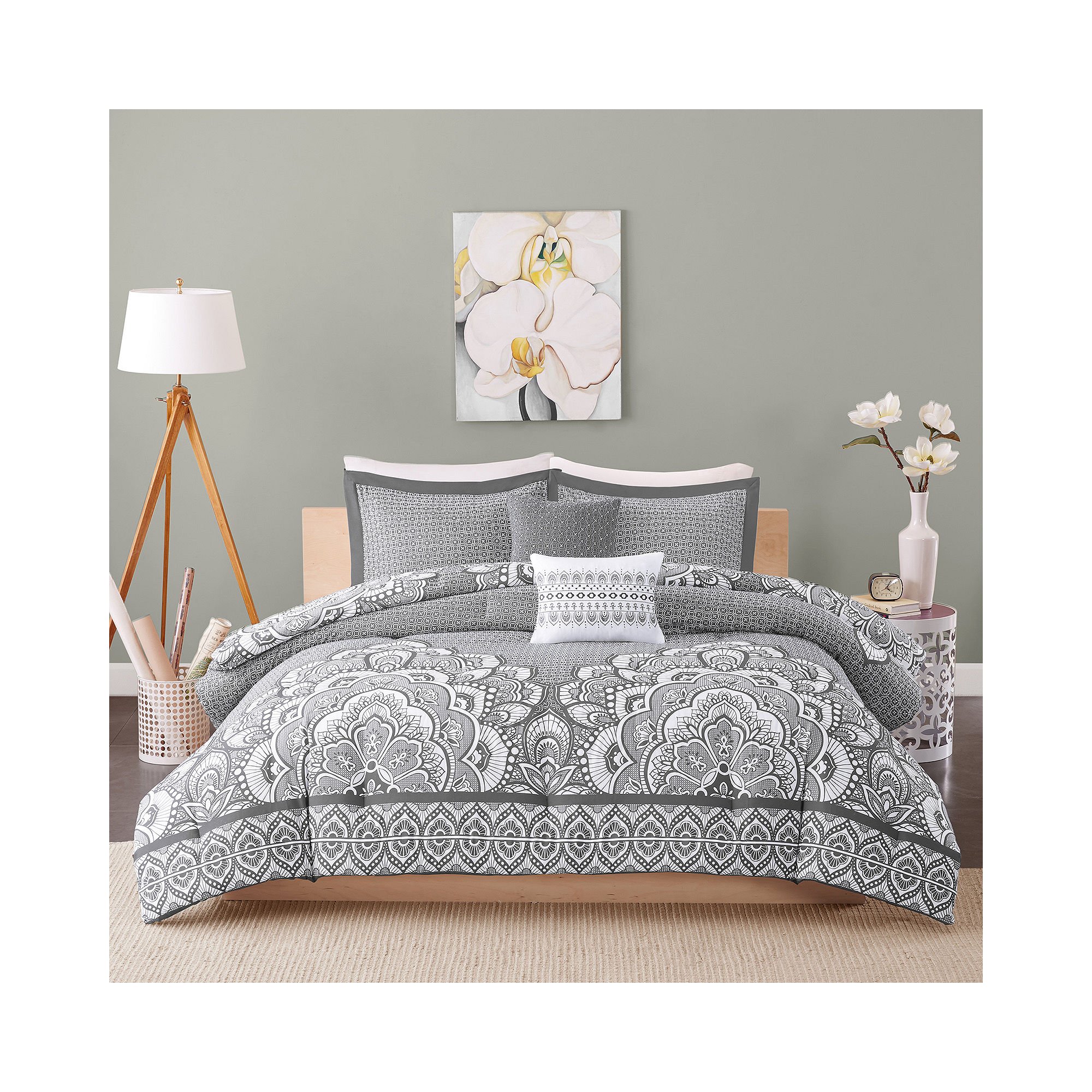 Design Comforter: Amazon.com