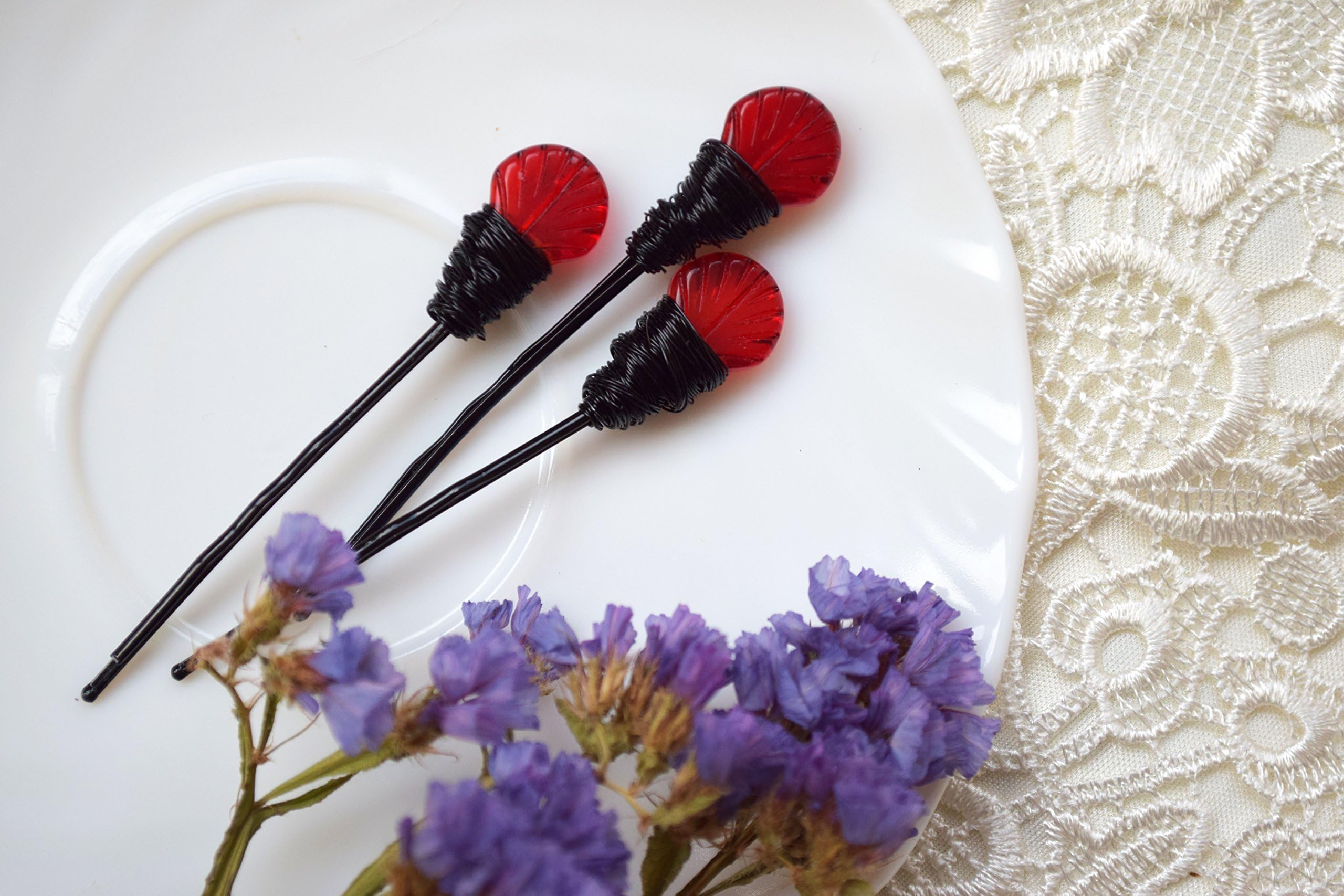 Glass Leaf Bobby Pins Set Of 3 Red Leaves Bead Wedding Hair Clips Jewelry Accessories Bridal Shower Gift Bridesmaids Accessory Girlfriend Baby Girl Fall Autumn Back To School Bridal Hairpiece