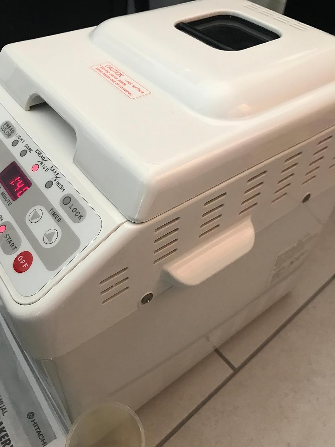 Amazon.com: Hitachi HB B101 Bread Machine: Hitachi Breadmakers Machine:  Kitchen & Dining