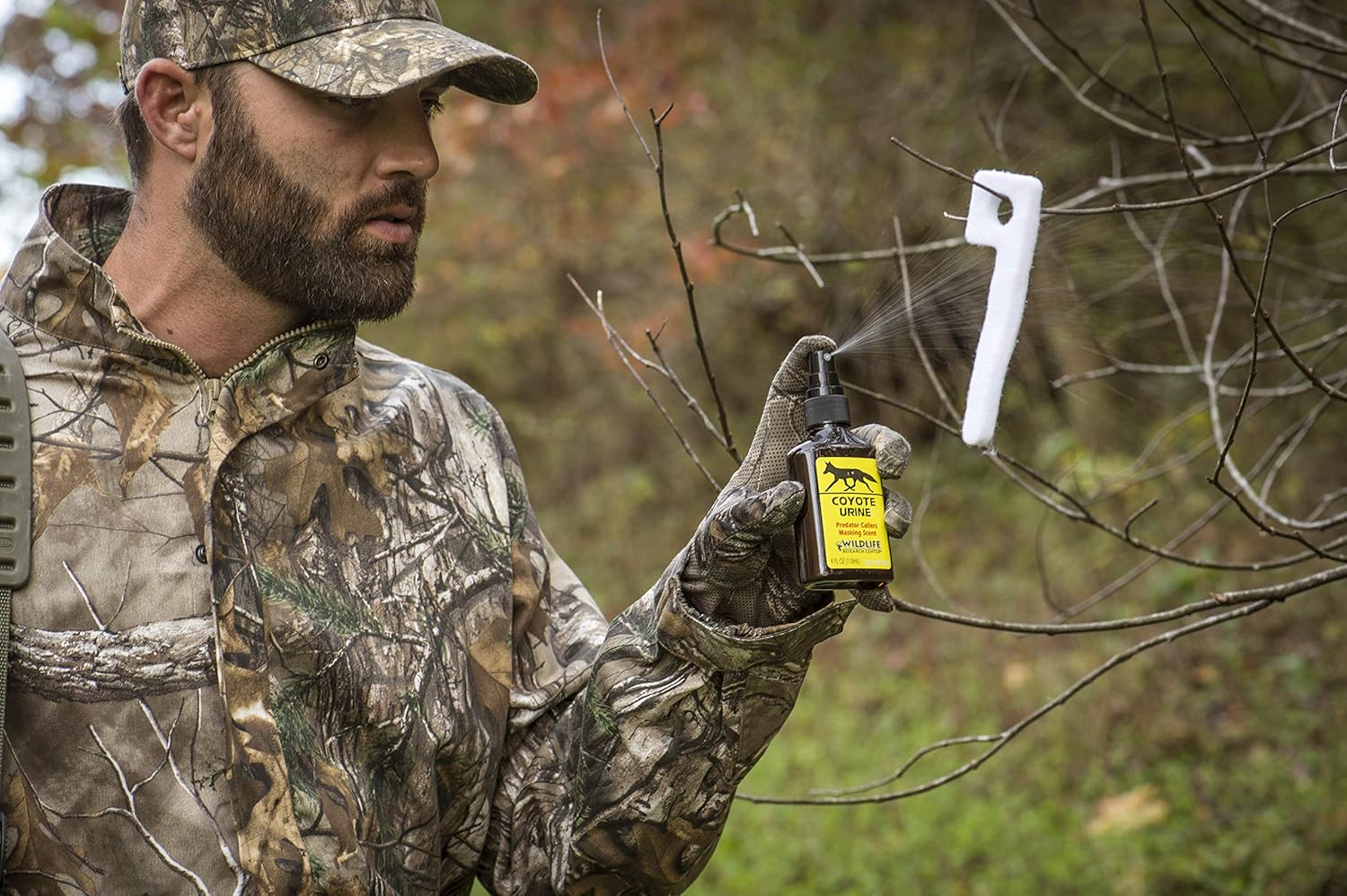 Wildlife Research 523 Coyote Urine Amazon De Sport Freizeit wildlife research 523 coyote urine