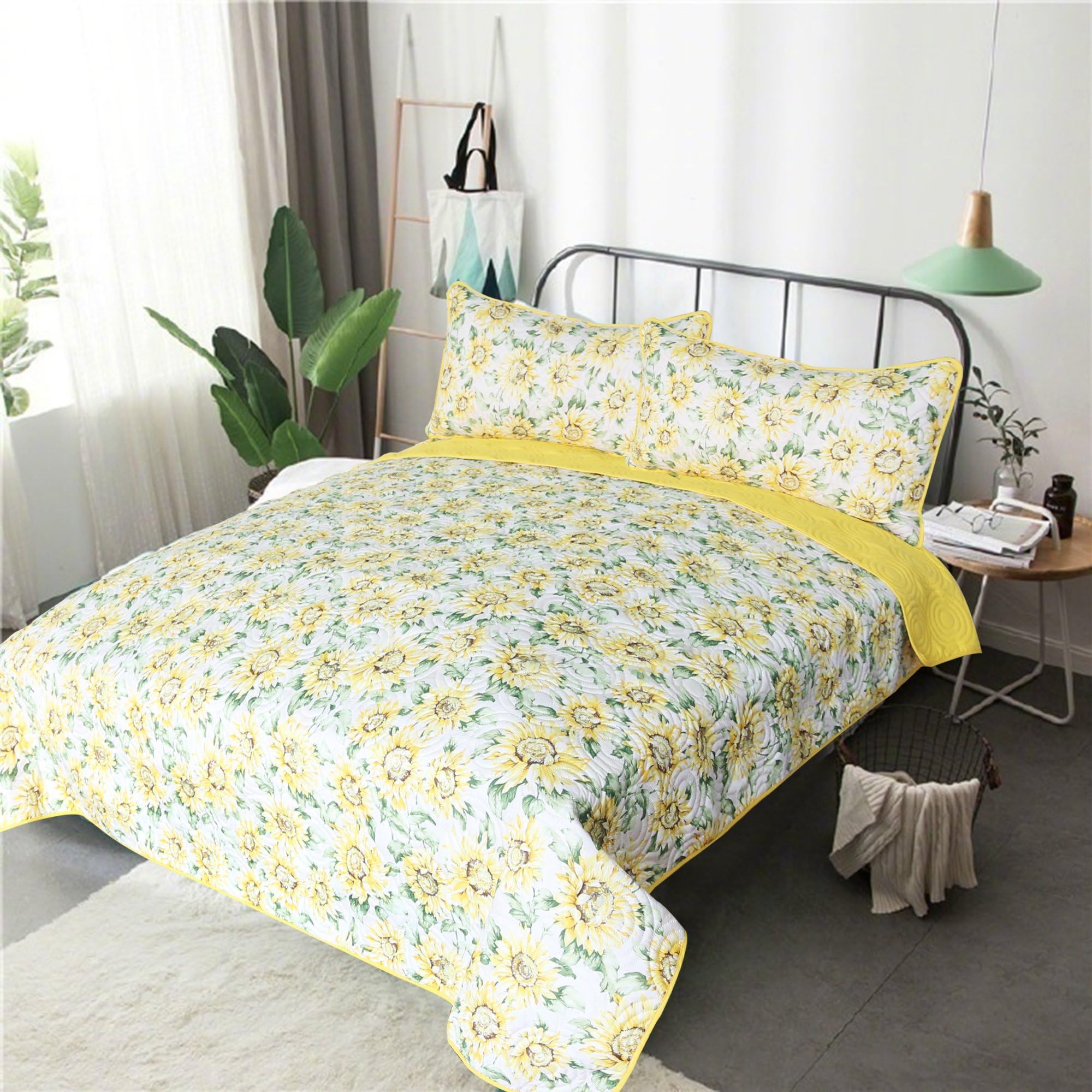 ARIGHTEX Floral Bedding Coverlet Reversible Sunflower Patchwork Bedspreads Quilt Sets Shabby Chic Girls Comforter Bedding Set, 3-Piece, Full/Queen, Yellow