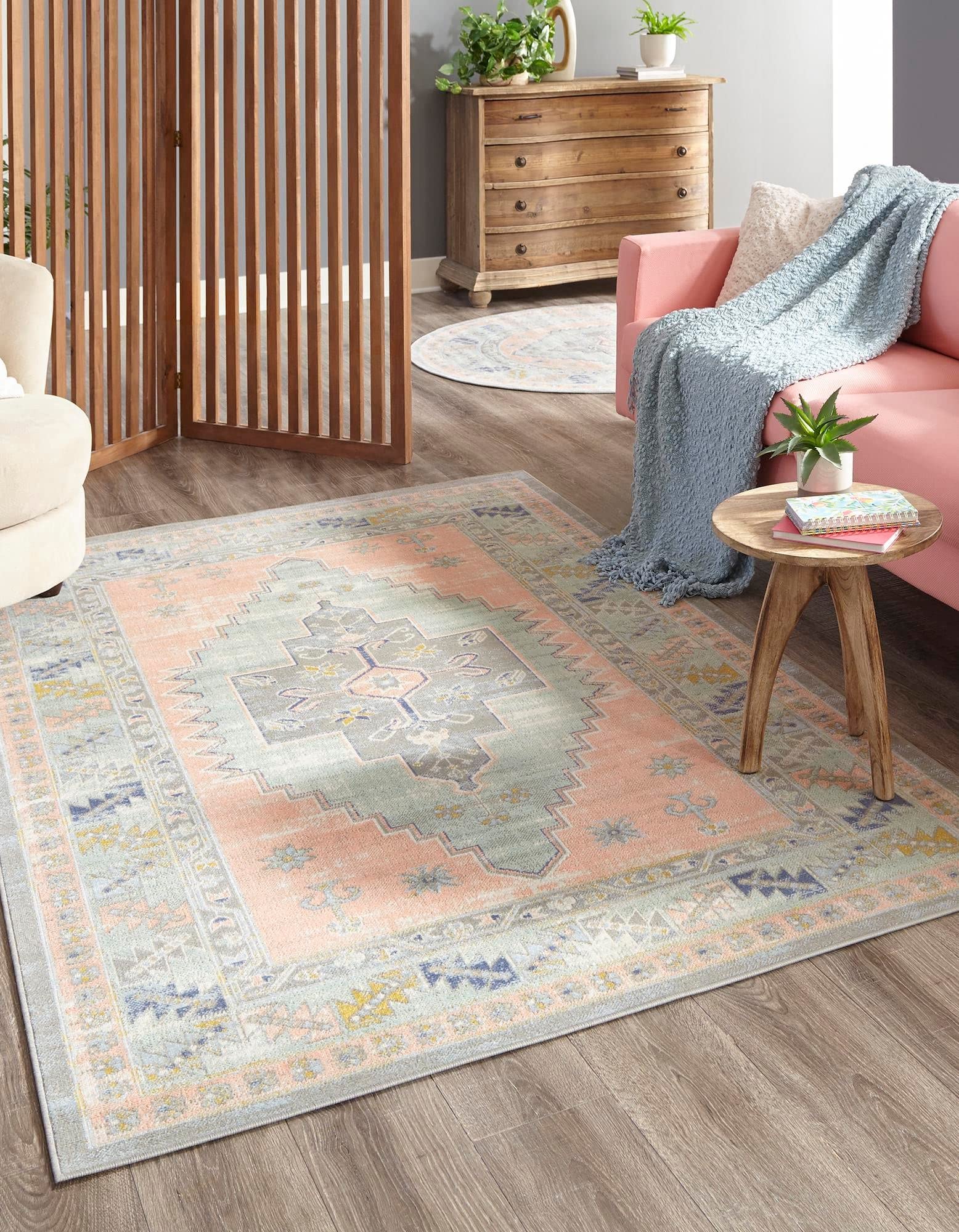 Unique Loom Whitney Collection Area Rug – Geneva (4′ 1″ x 6′ 1″ Rectangle, Pink/ Blue)