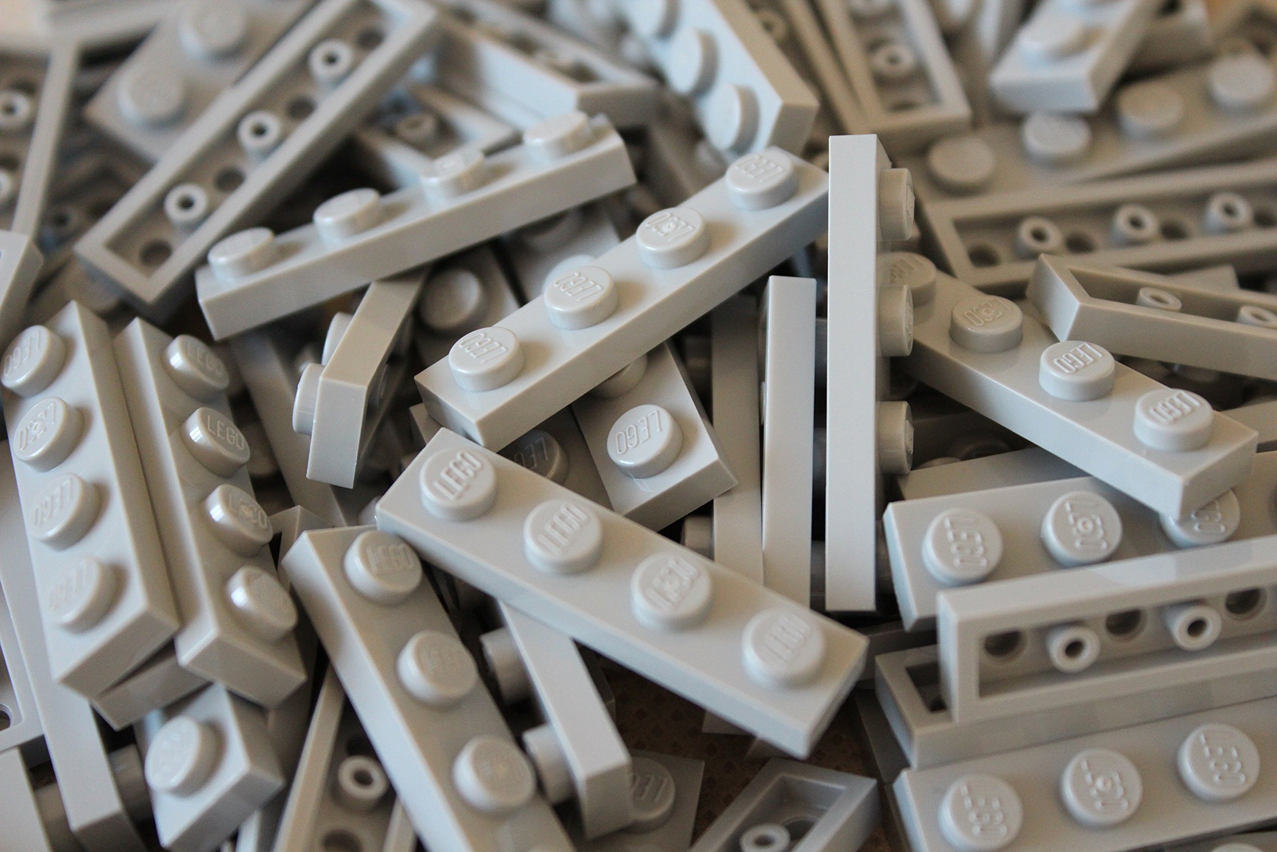 LEGO Plates: Light Grey 1x4. Part 3710 (X 25)