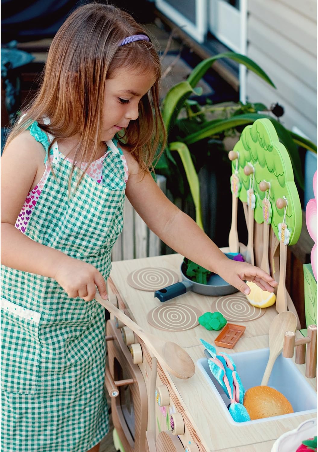 teamson enchanted forest kitchen