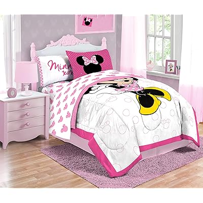 Buy Jay Franco Disney Minnie Mouse Xoxo 5 Piece Twin Bed Set Includes Comforter Sheet Set Super Soft Fade Resistant Polyester Official Disney Product Online In Indonesia B072x5y7xx