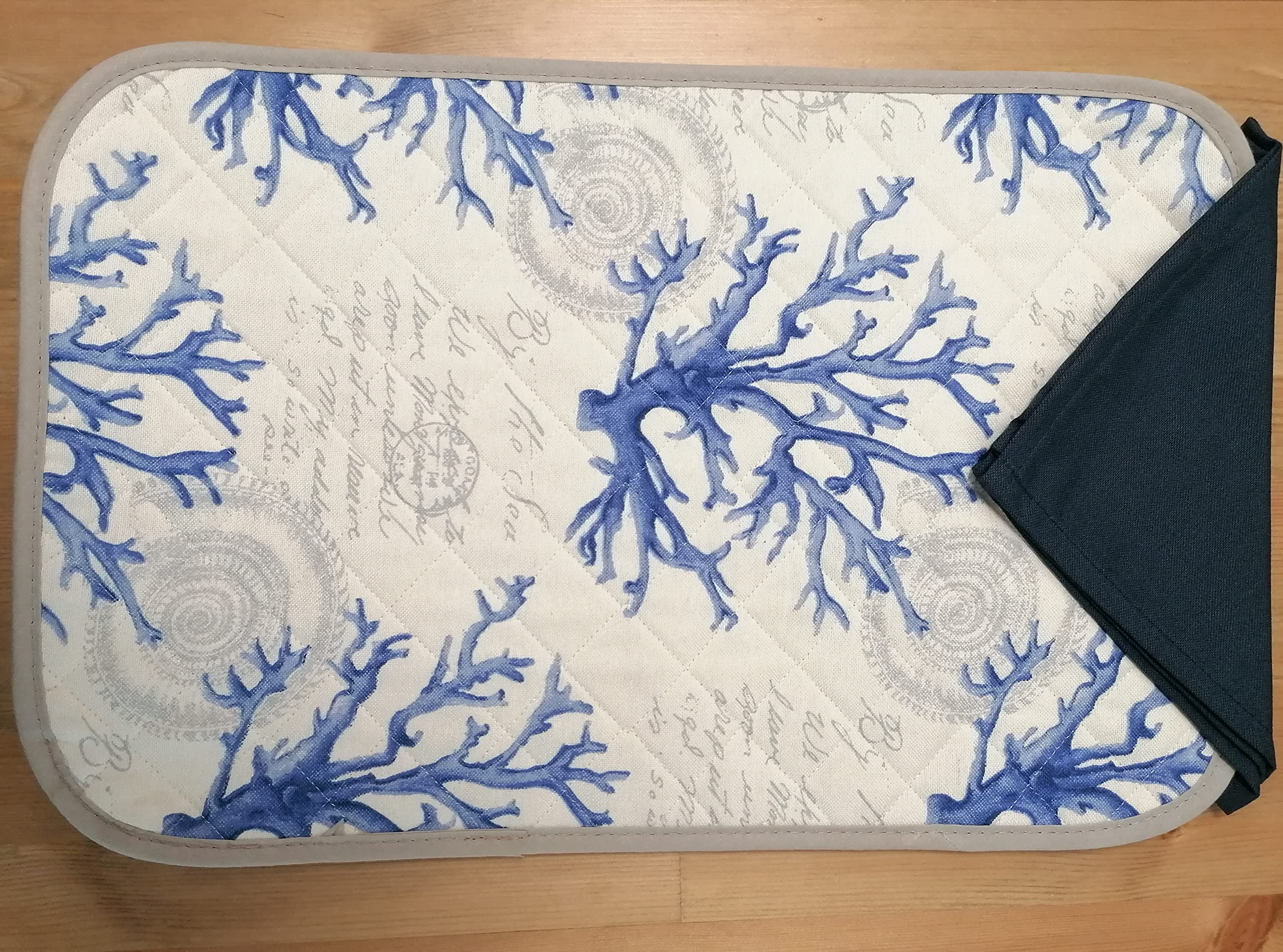 I pay little NEW 2022!!! American Quilted Placemat SEA CORAL Pattern Light Blue Color 100% Cotton MADE IN ITALY!!!!!