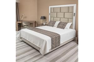 Ambesonne Paisley Bed Runner Set, Vintage Oriental Jacquard Ornate Shabby Illustration, Decorative Bedding Scarf and 2 Pillow Shams for Hotels Homes, Queen, Brown and Blue