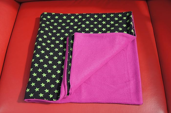 Babydecke schwarz grüne Sterne, Kuscheldecke für Baby, Babydecke mit Name