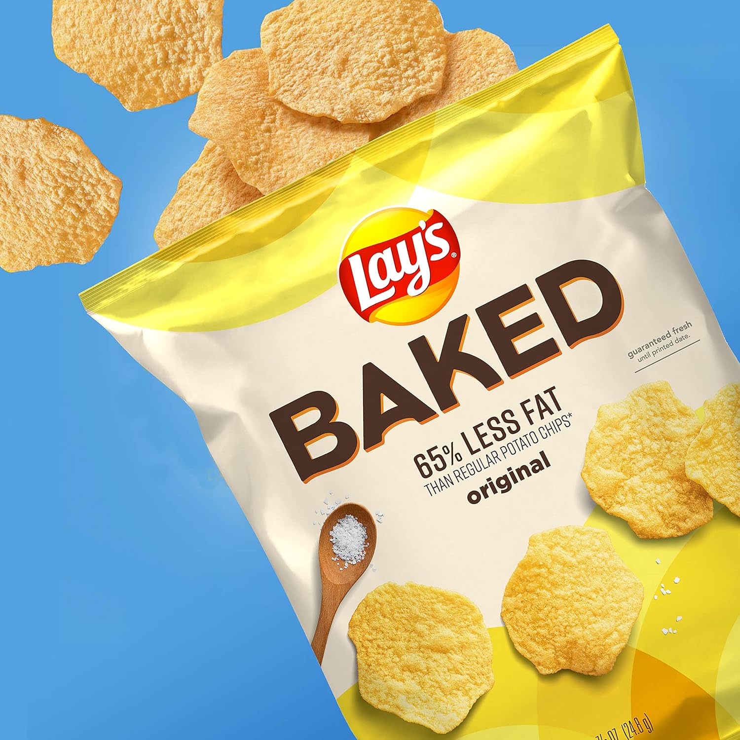 Amazon Com Lay S Oven Baked Original Potato Crisps 1 125 Ounce Pack Of 64 Potato Chips Grocery Gourmet Food