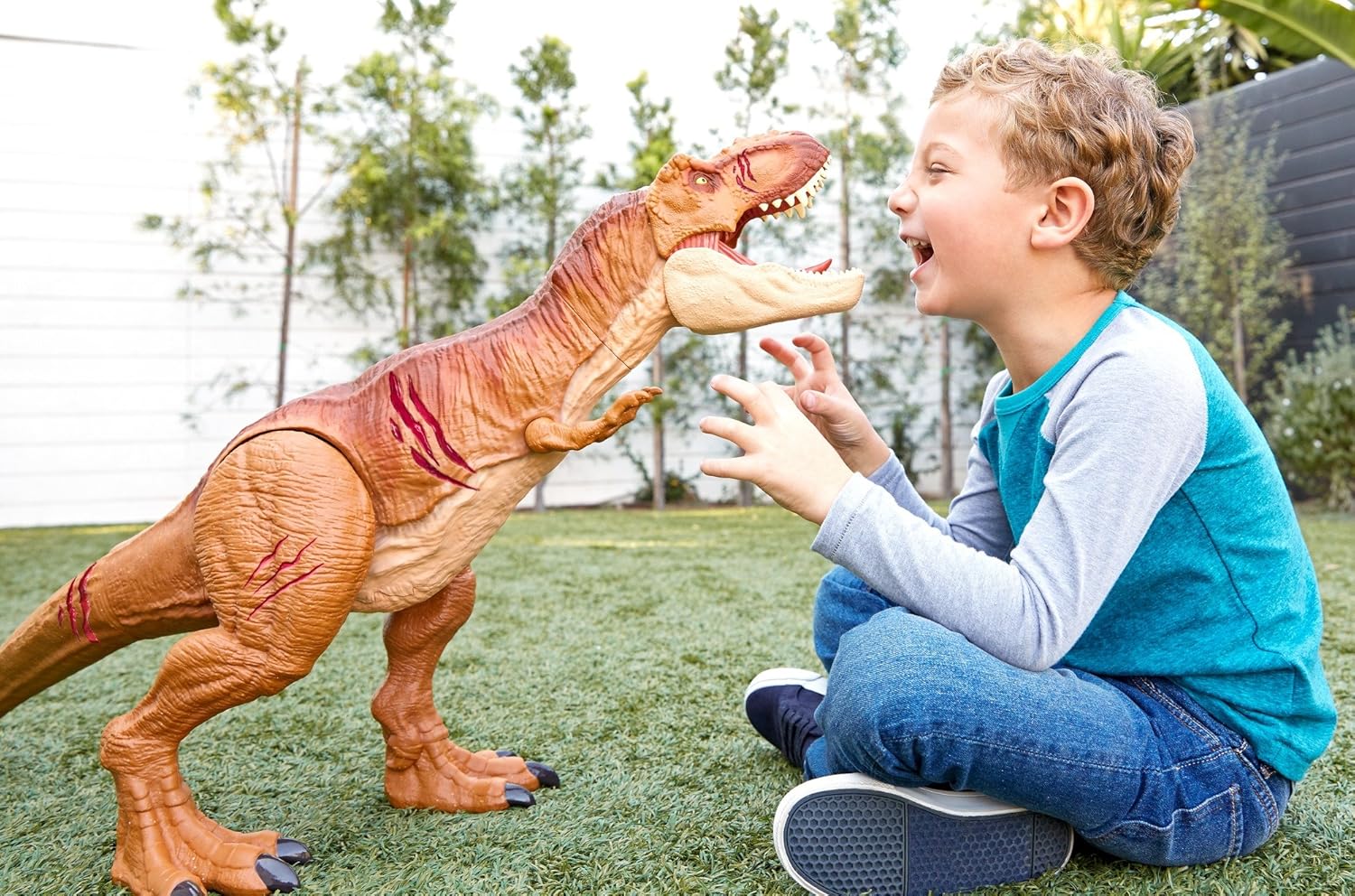 jurassic world battle damage t rex