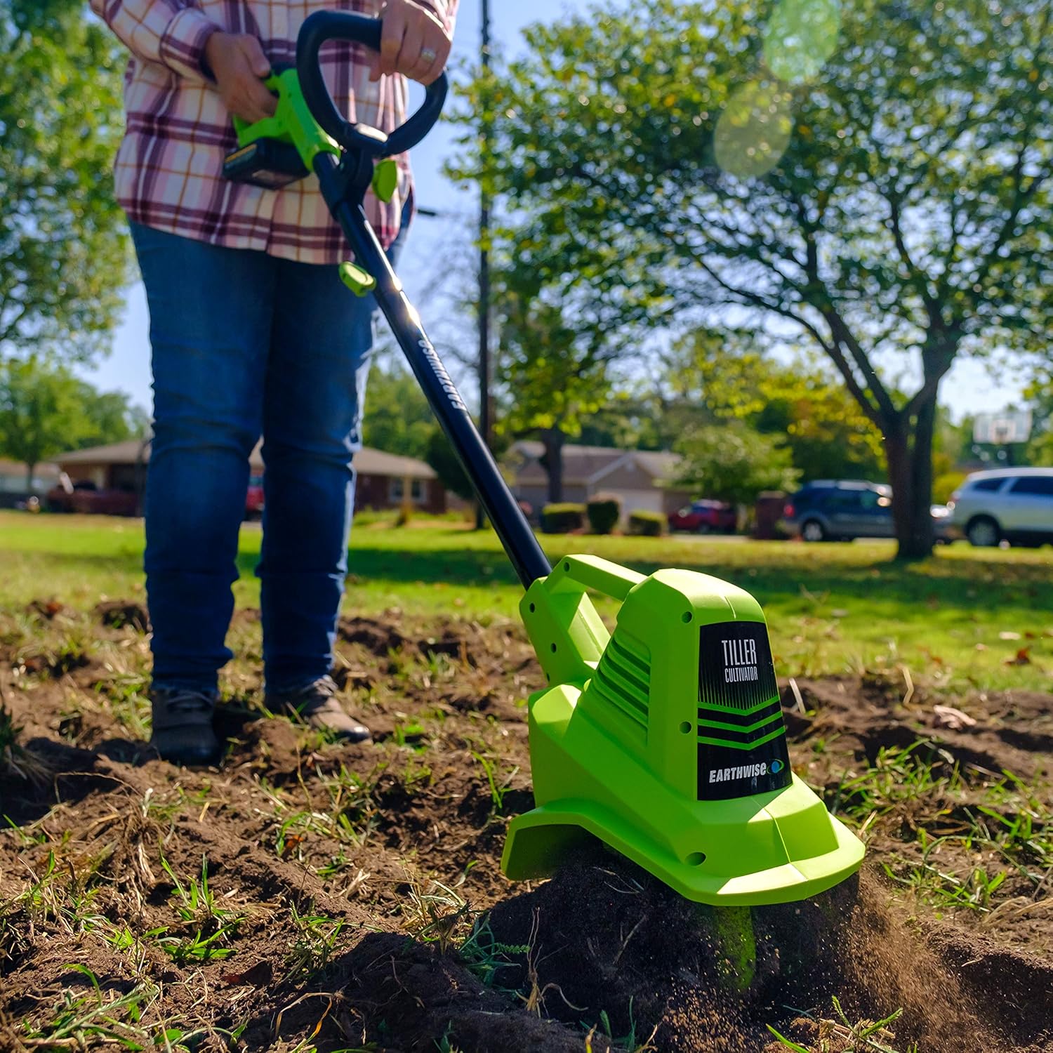 Earthwise TC70020 20-Volt 7.5-Inch Cordless Electric Tiller Cultivator, (2AH Battery & Fast Charger Included) : Garden & Outdoor