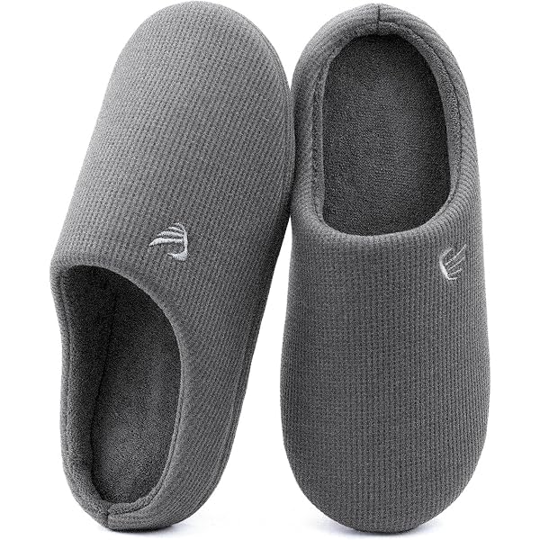Amazon.com | Deer Stags Slipperooz Men display picture 3