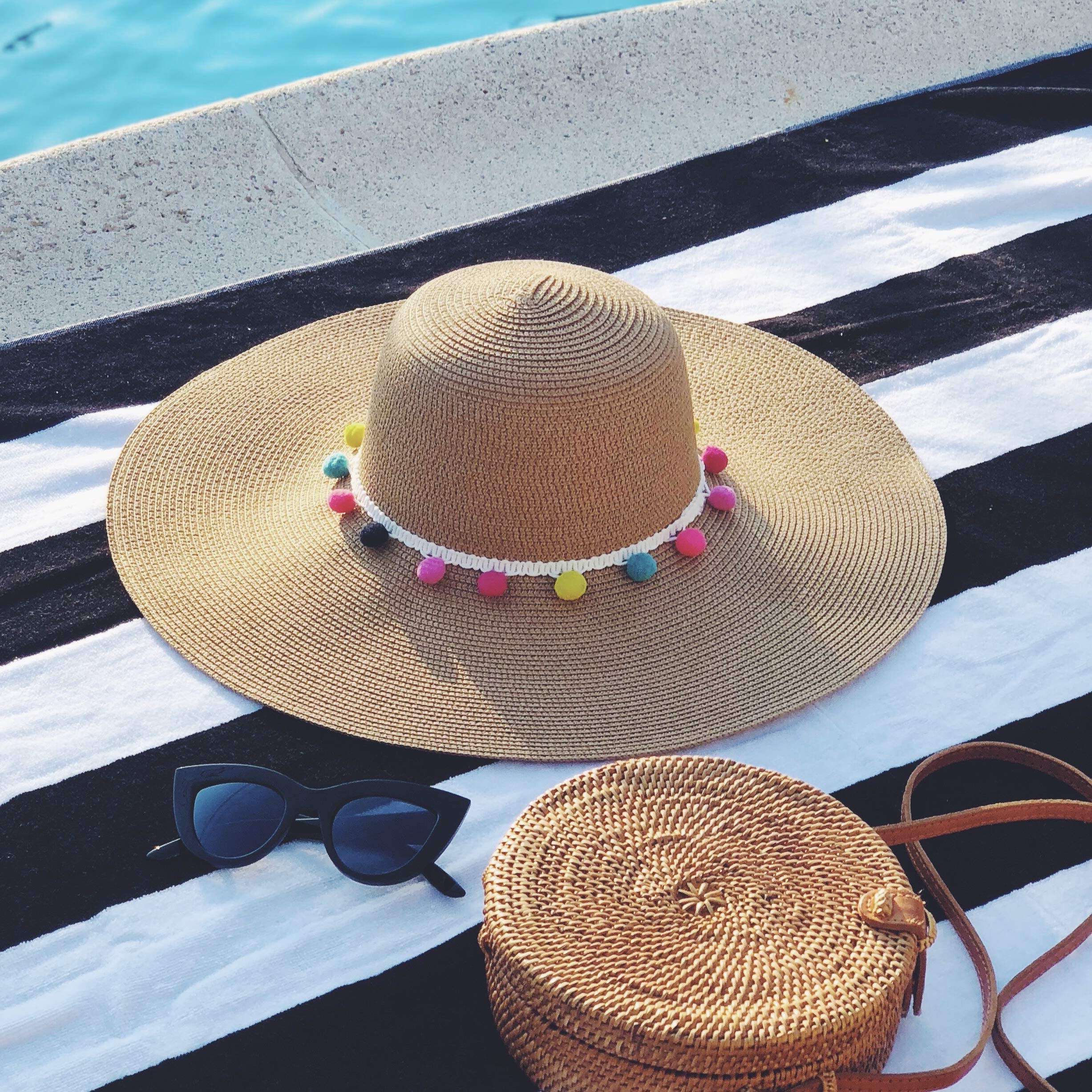 Womens Beach Straw Sun Hat with Pom Pom Floppy Brim Foldable for