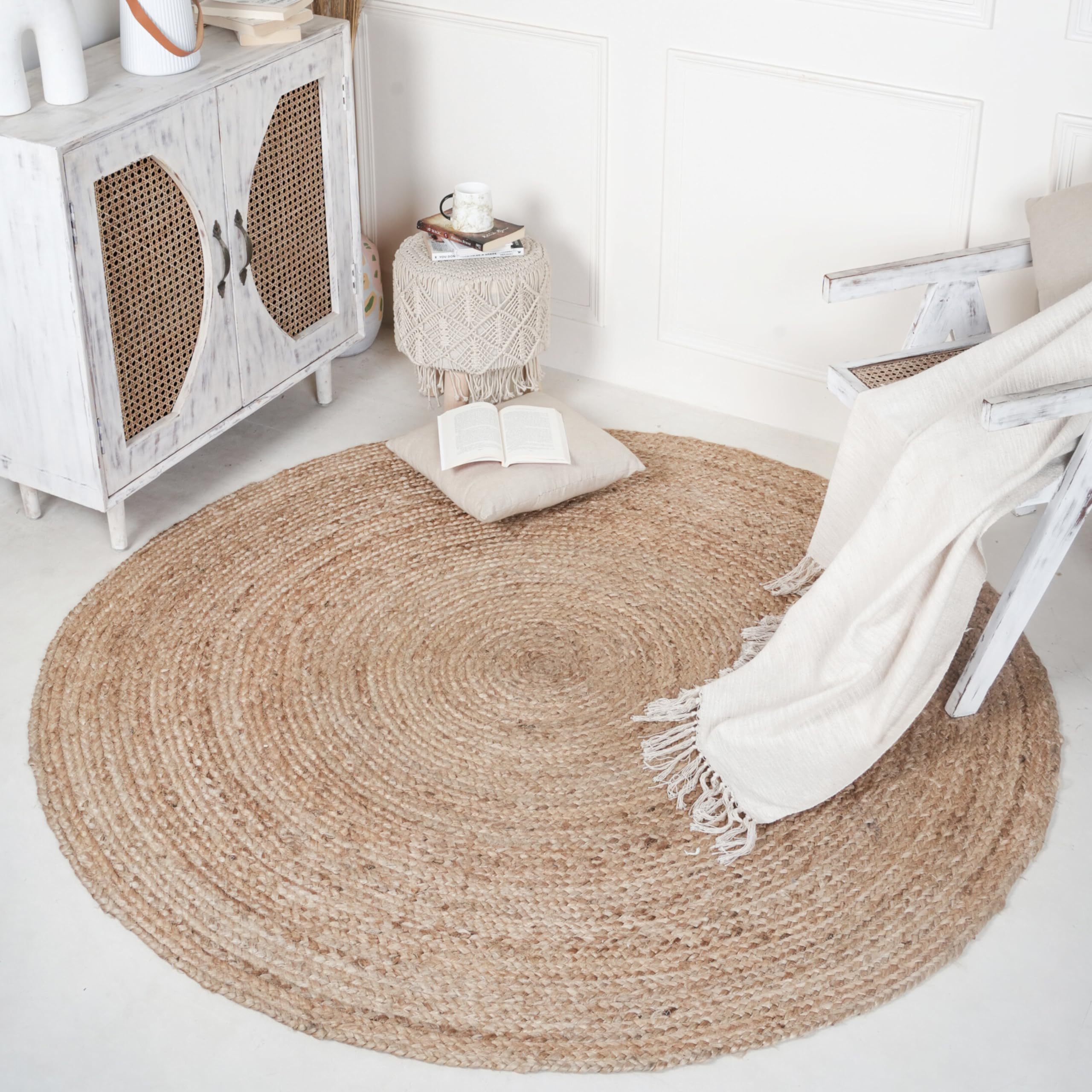 RAJRANG Round Jute Area Rug Handwoven Farmhouse Charm Reversible Design Natural Fibers for Stylish Living 182 Cm