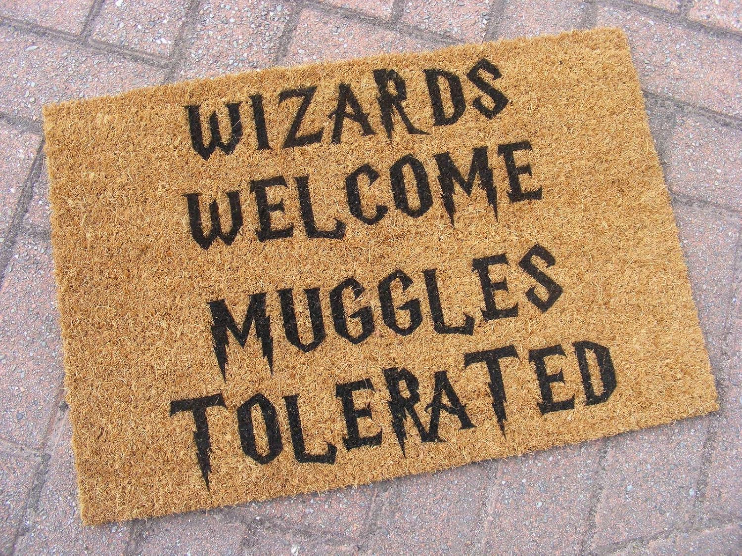 FastCraft HARRY POTTER INSPIRED WIZARDS WELCOME MUGGLES TOLERATED WELCOME DOOR MAT 60x40 cm COIR DOORMAT INDOOR ENTRANCE RUG PRESENT HOUSE WARMING GIFT - Image 4