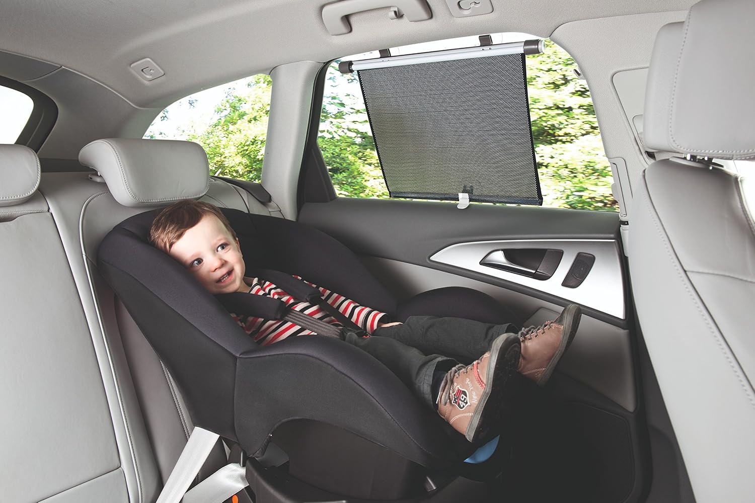 Safety 1st Pare Soleil Enrouleur Sieges Auto Et Accessoires Accessoires Dwteam In