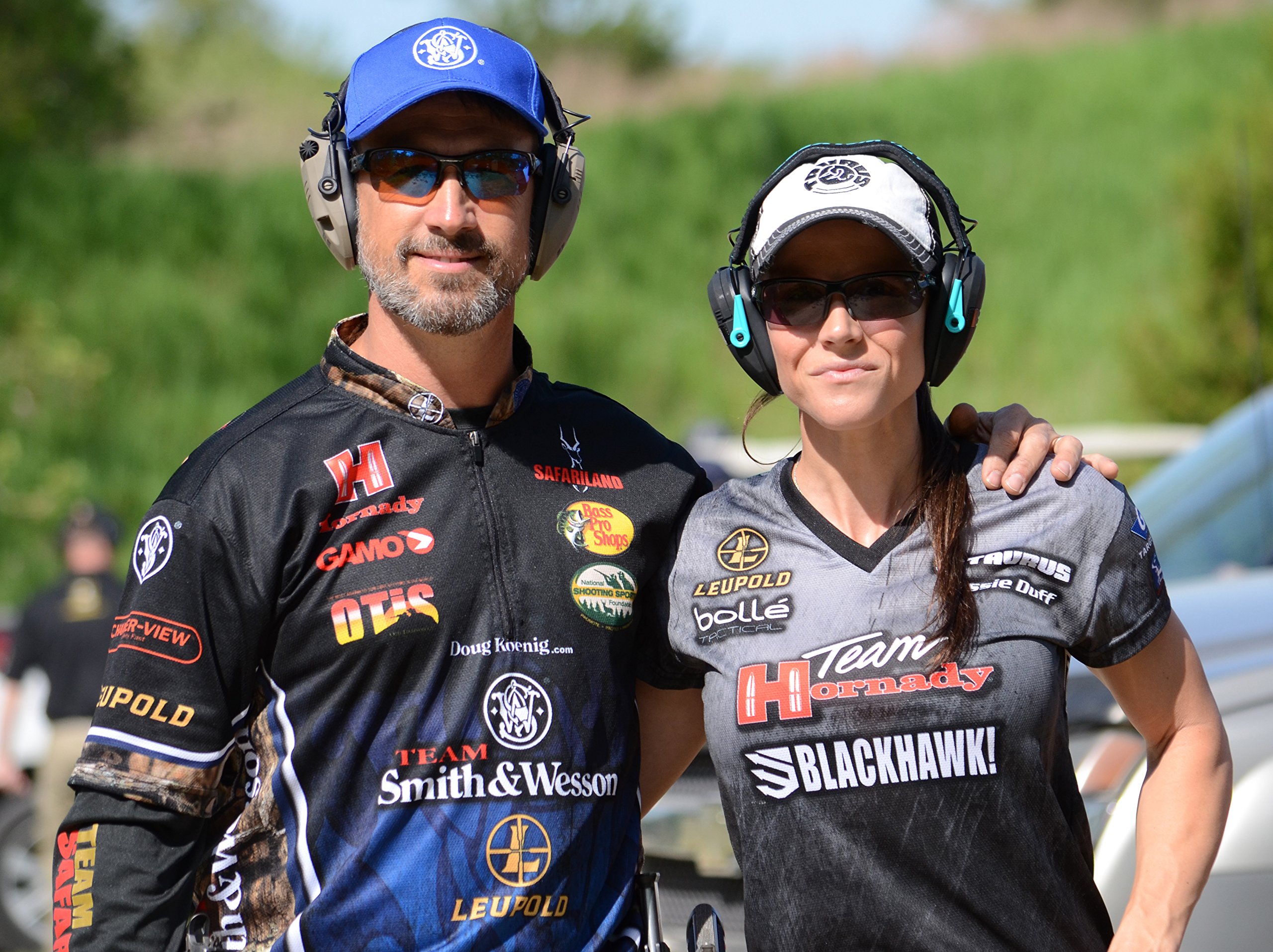 Walker's Game Ear Razor Slim Electronic Muff, Pink Pricepulse