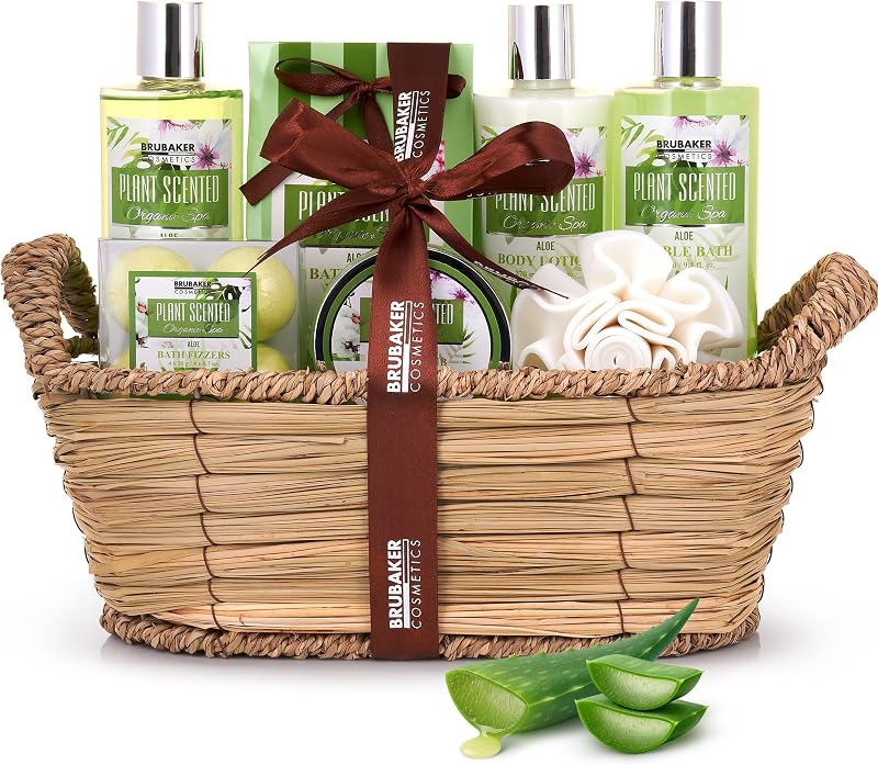 BRUBAKER Cosmetics Aloe Vera Bath & Shower Gift Set 11 Piece Wicker Basket